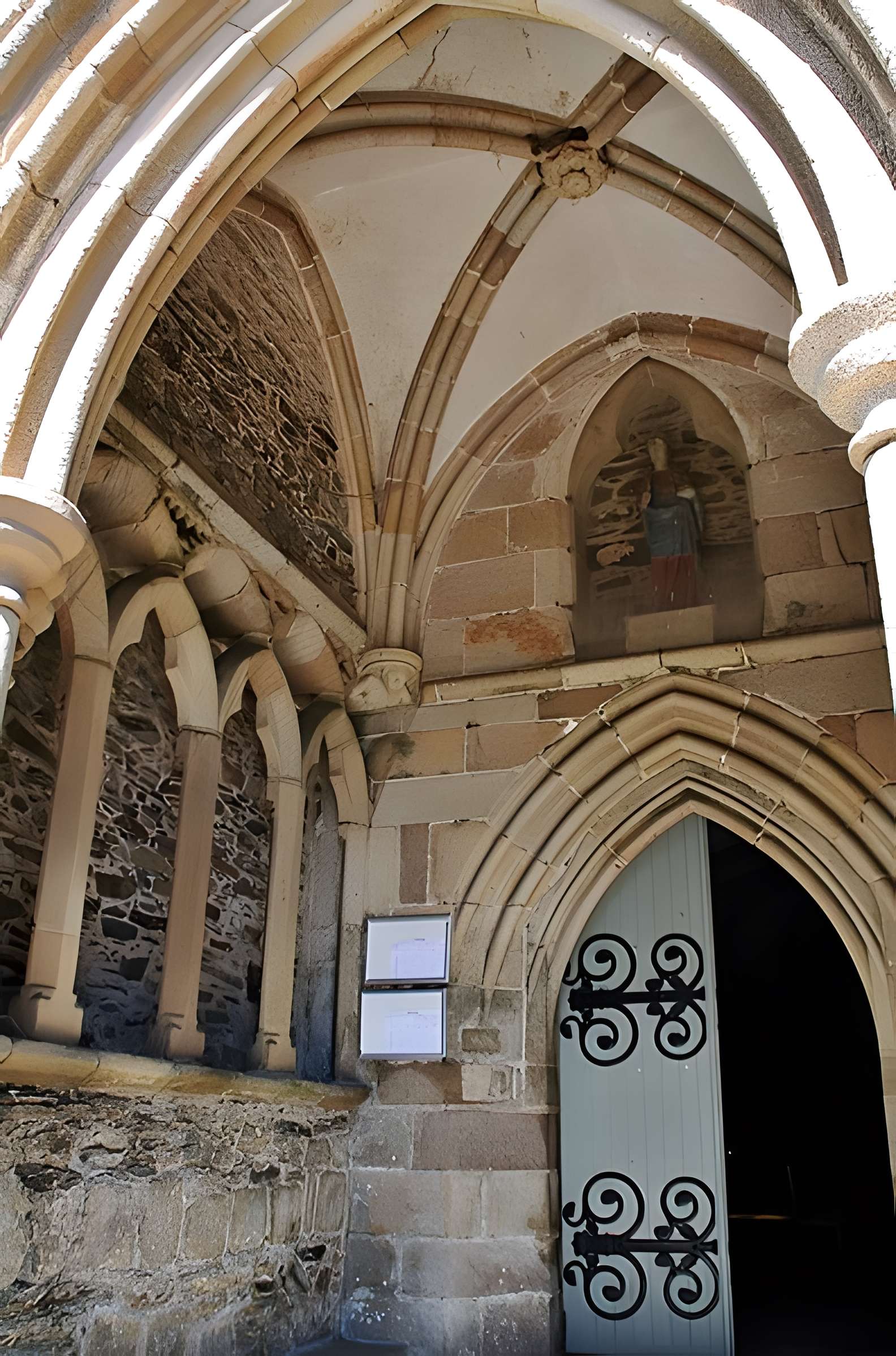 Église Sainte-Catherine de La Roche-Derrien