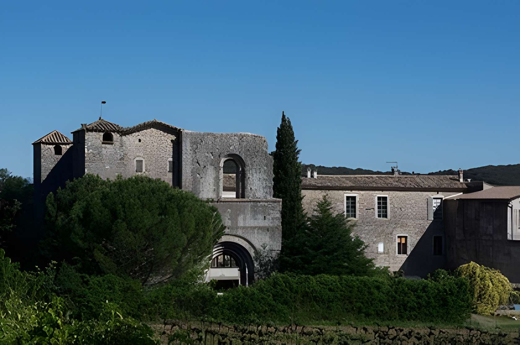 Abbaye de Tornac 