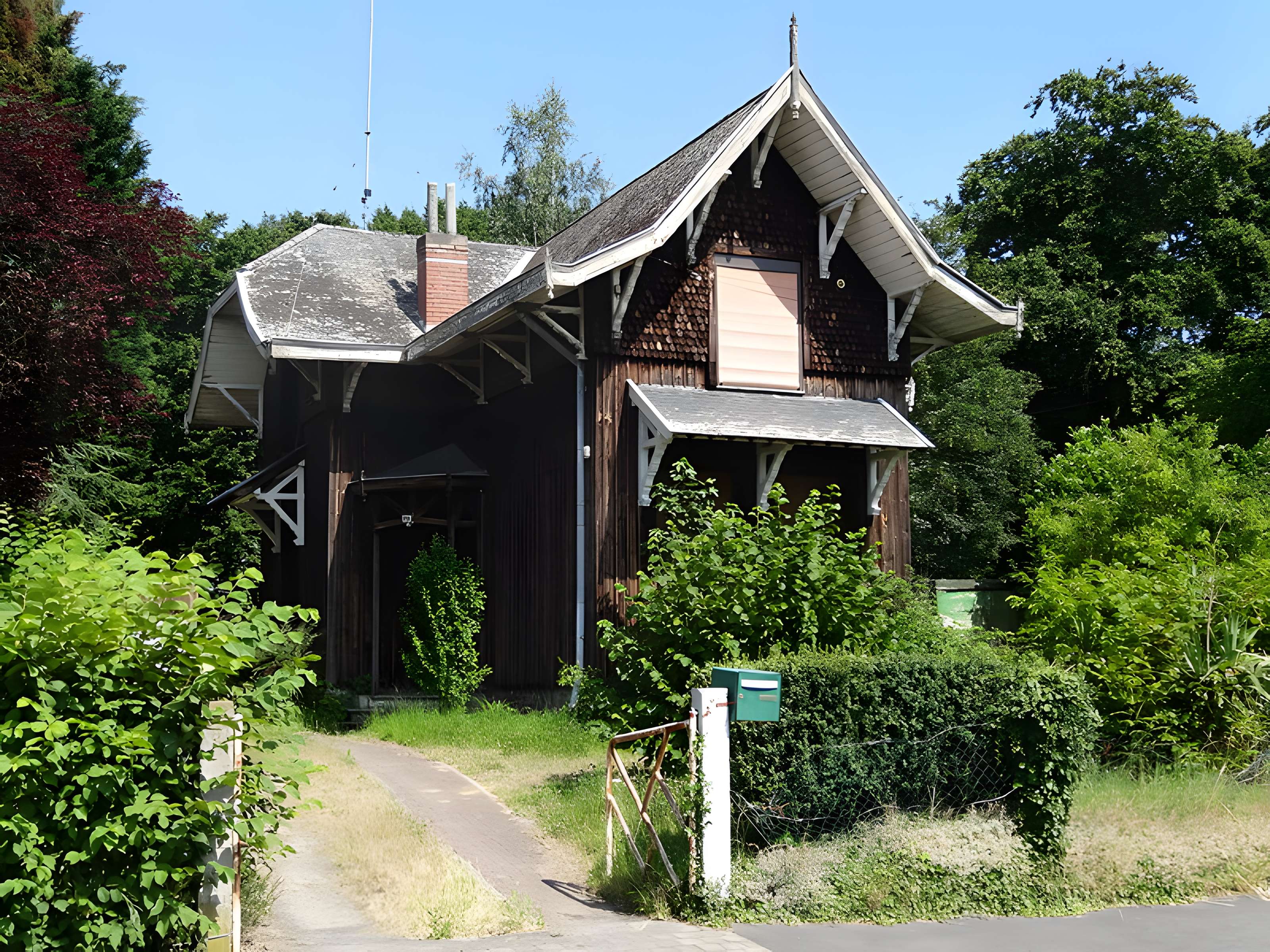 Église Sainte-Cécile de la cité du Pinson