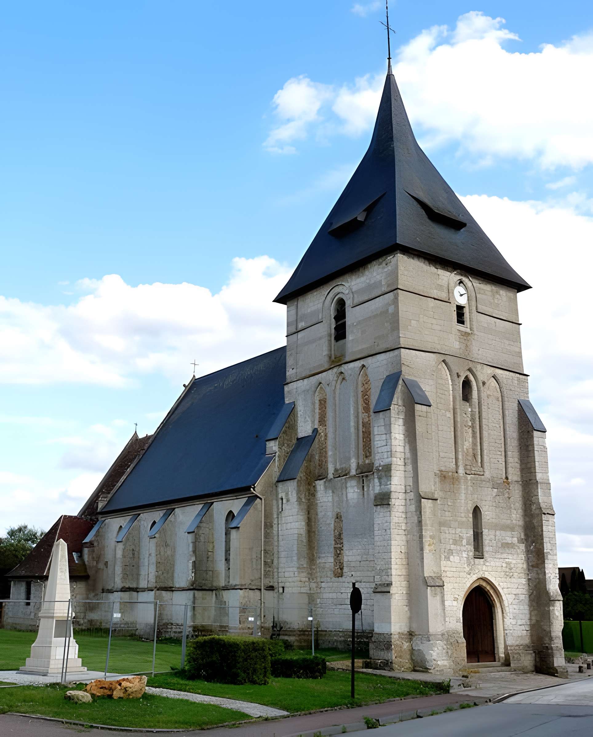 Église Sainte-Christine de Ferrières-Haut-Clocher 