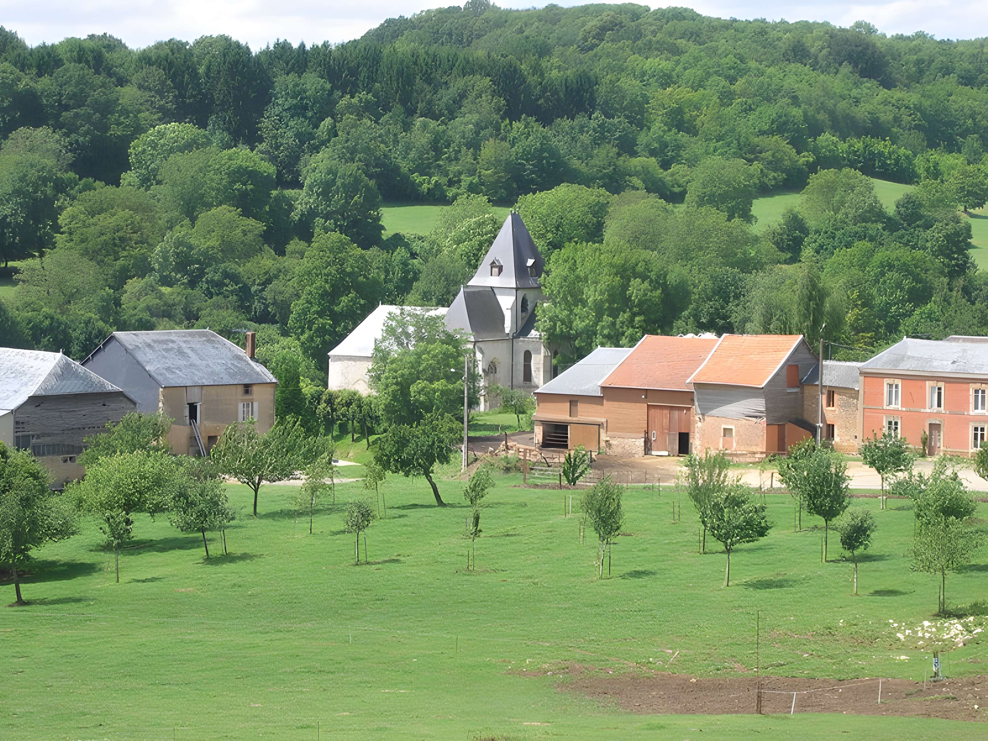 Église Sainte-Claire d'Hagnicourt 
