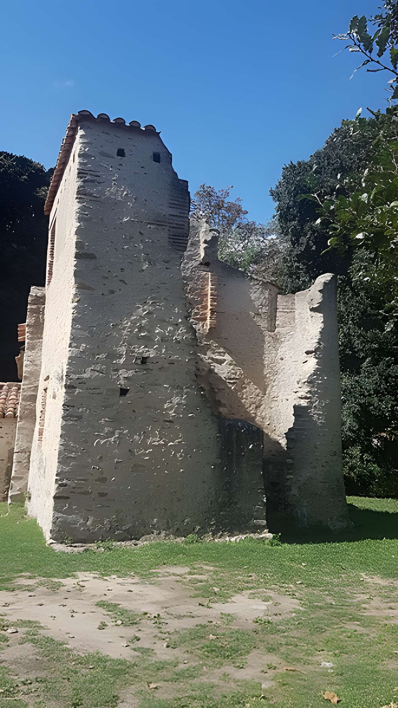 Église Sainte-Colombe de Cabanes