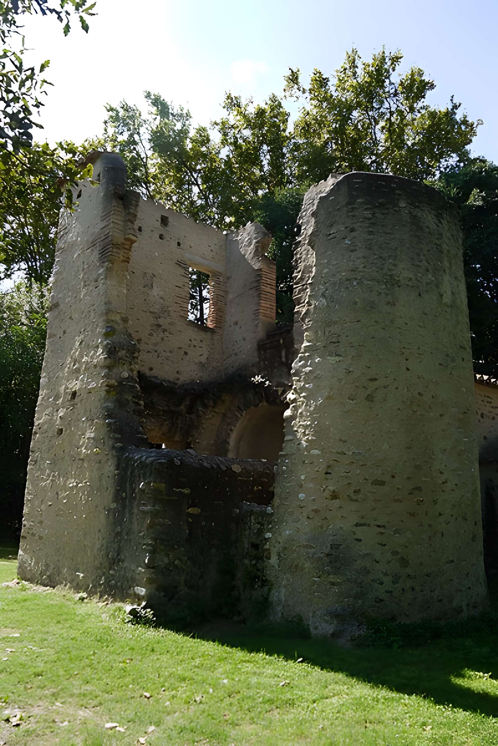 Église Sainte-Colombe de Cabanes