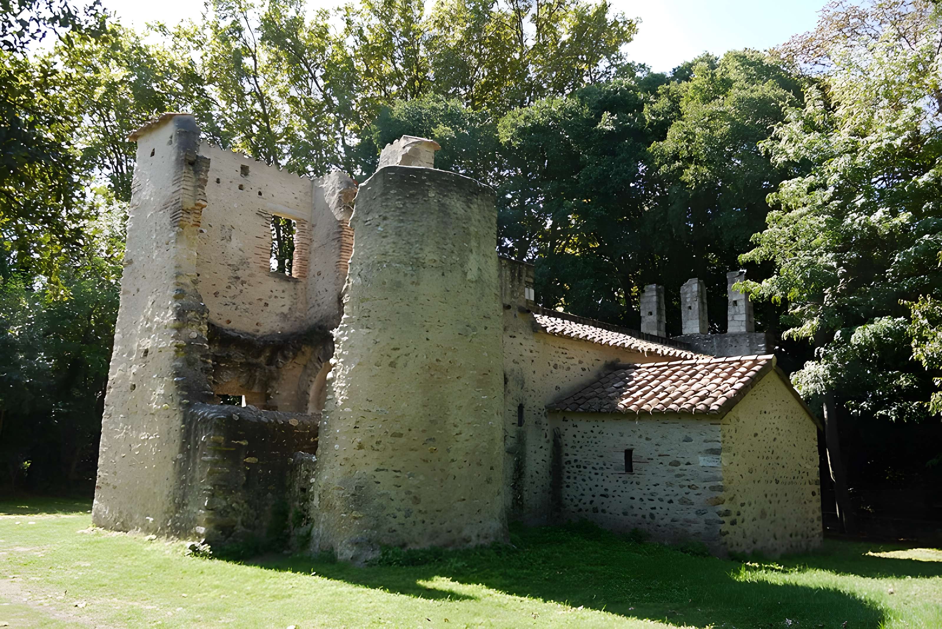 Église Sainte-Colombe de Cabanes