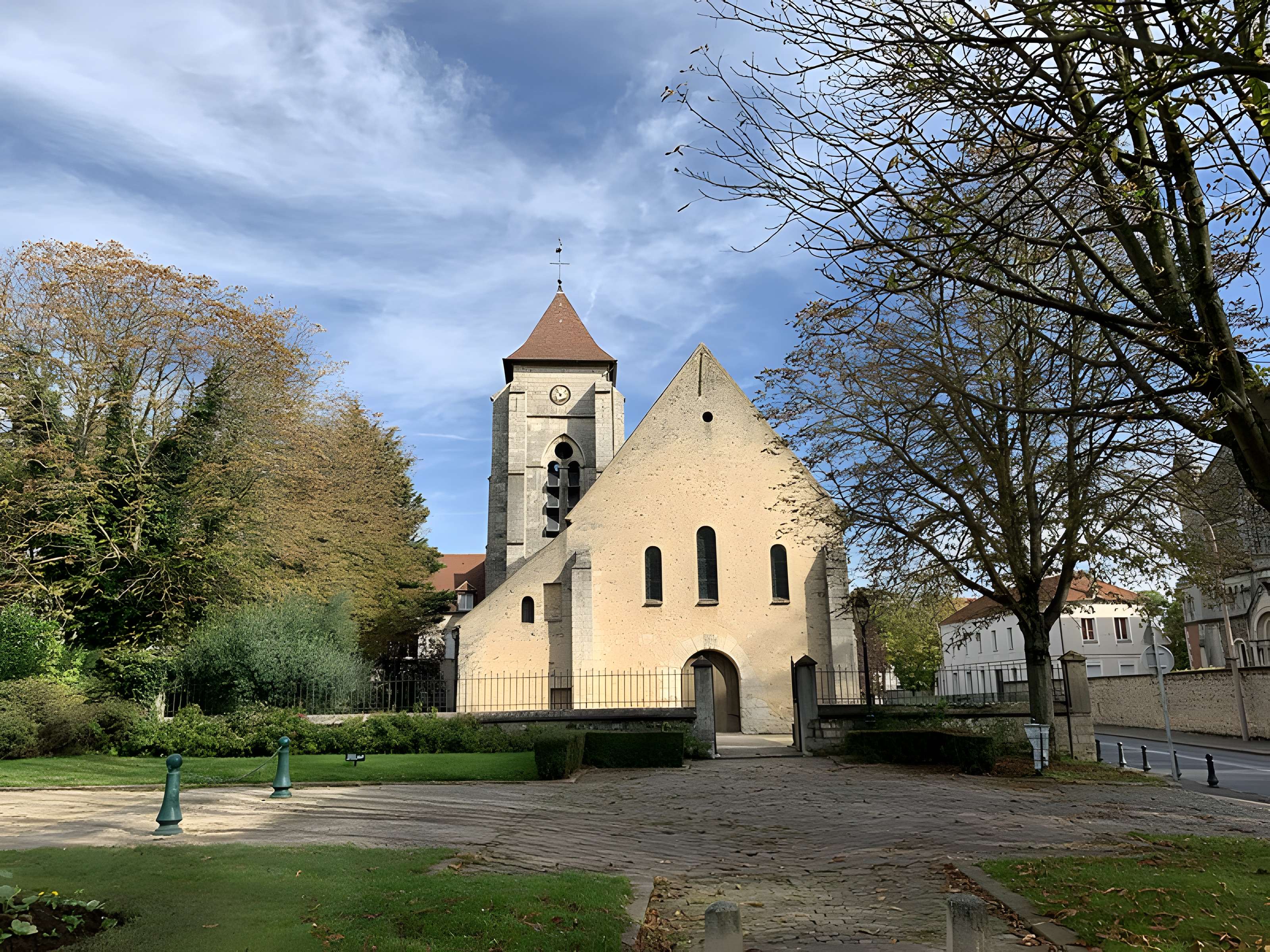 Église Sainte-Colombe de Chevilly-Larue