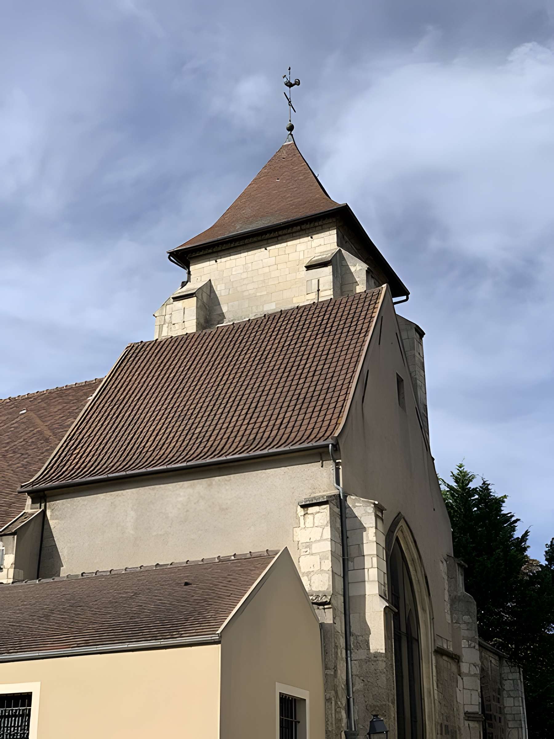 Église Sainte-Colombe de Chevilly-Larue