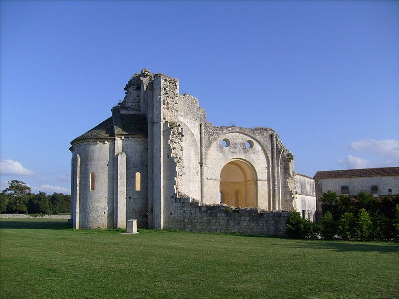 Photo de Prieuré ou Abbaye de Trizay en Charente-Maritime