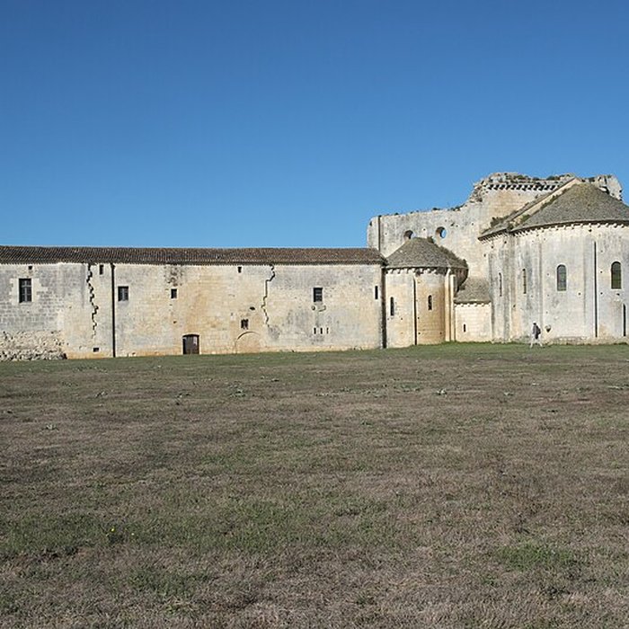 Photo de Prieuré ou Abbaye de Trizay en Charente-Maritime