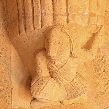 Prieuré ou Abbaye de Trizay en Charente-Maritime