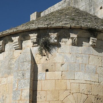 Prieuré ou Abbaye de Trizay en Charente-Maritime