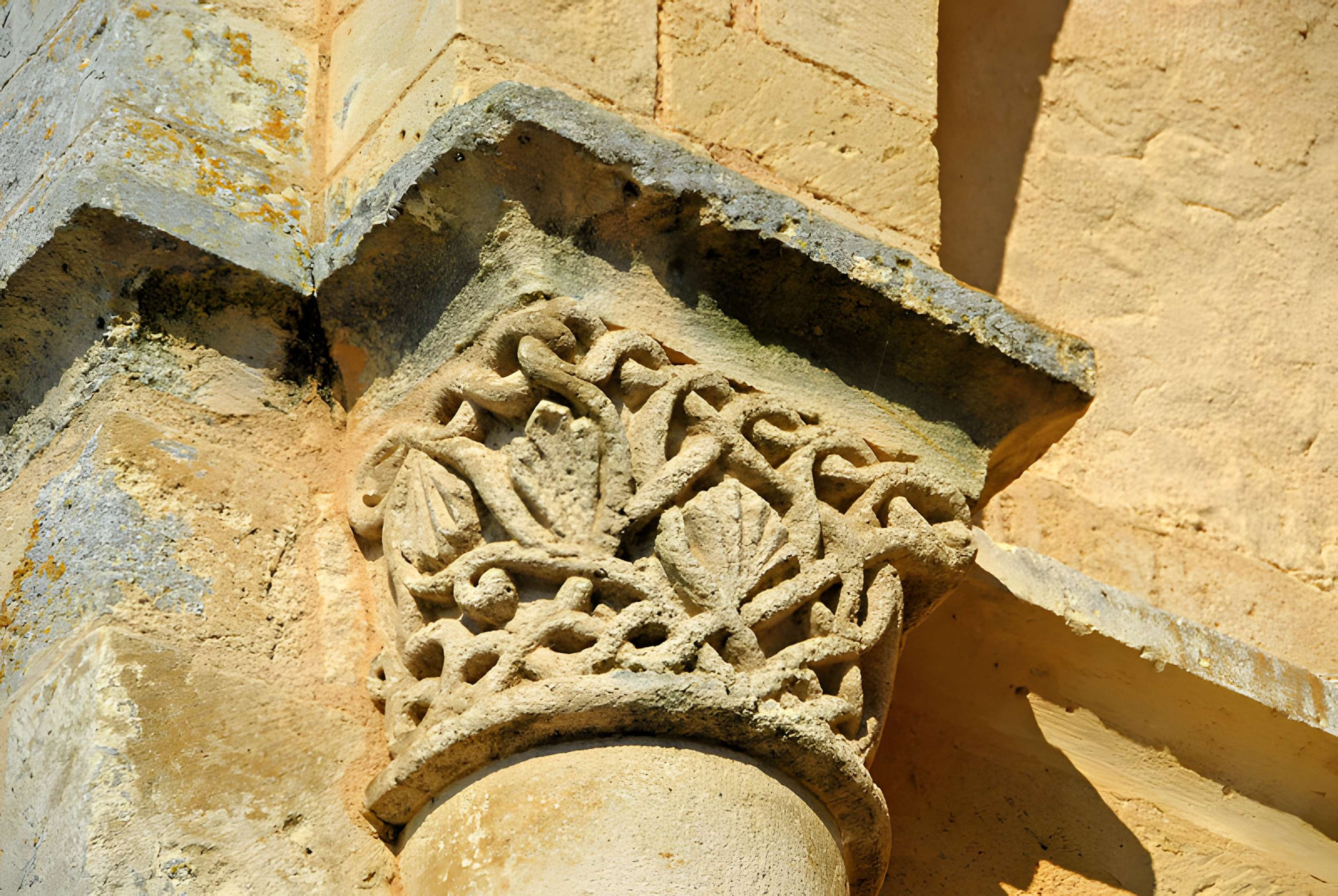 Prieuré ou Abbaye de Trizay en Charente-Maritime