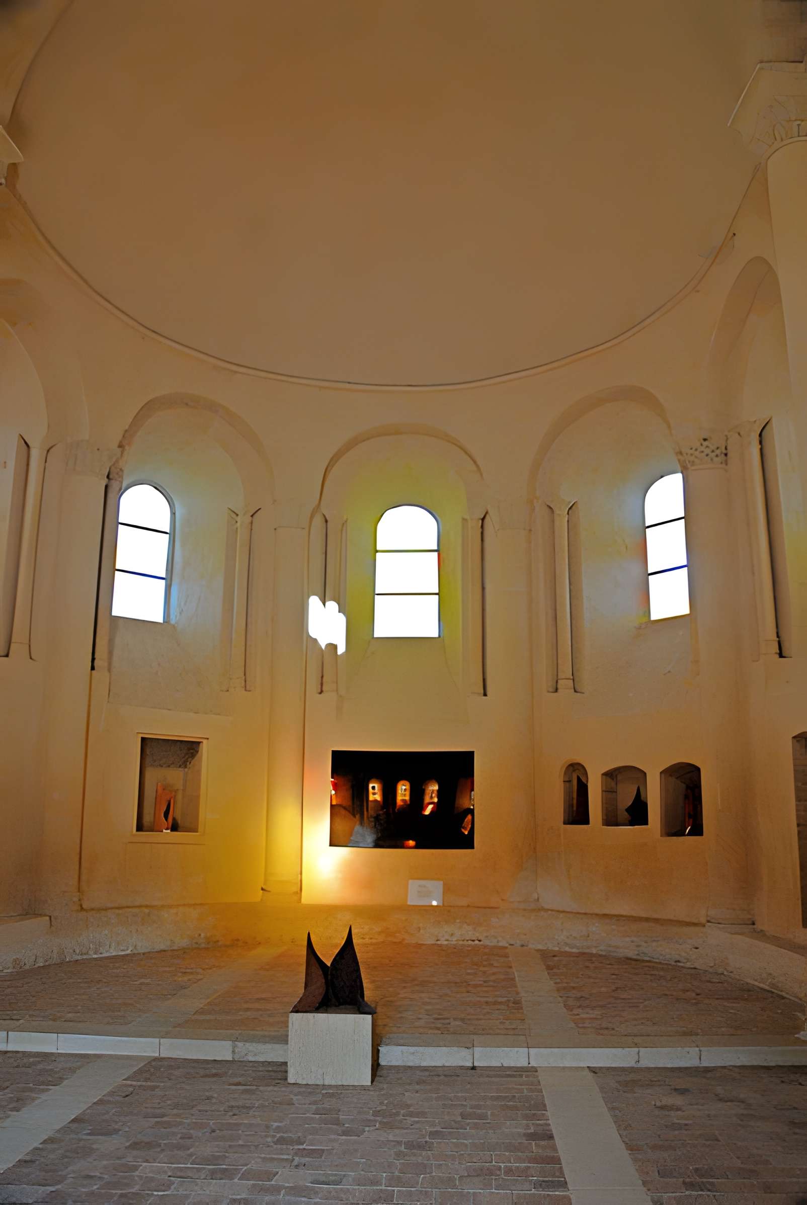 Prieuré ou Abbaye de Trizay en Charente-Maritime