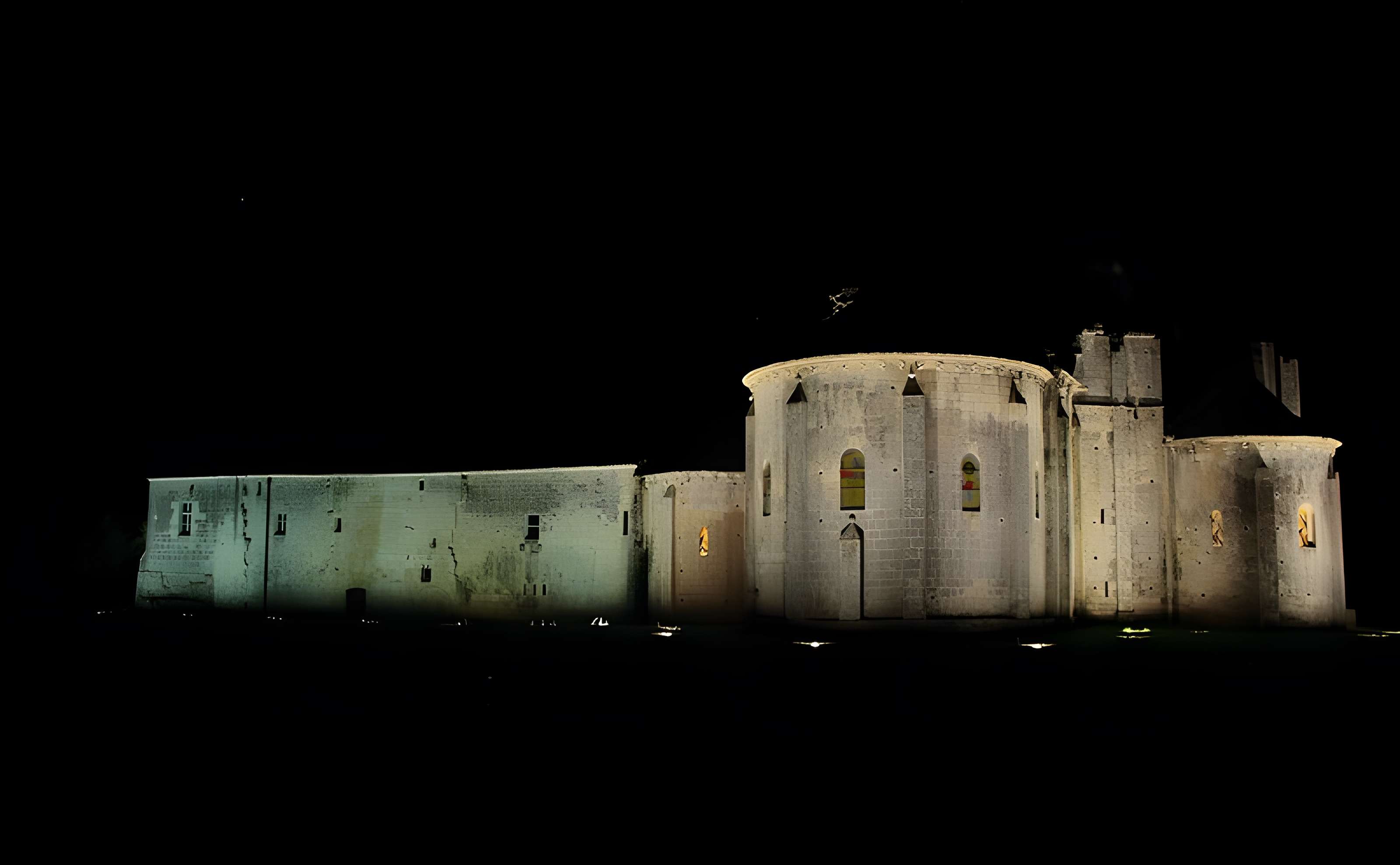 Prieuré ou Abbaye de Trizay en Charente-Maritime