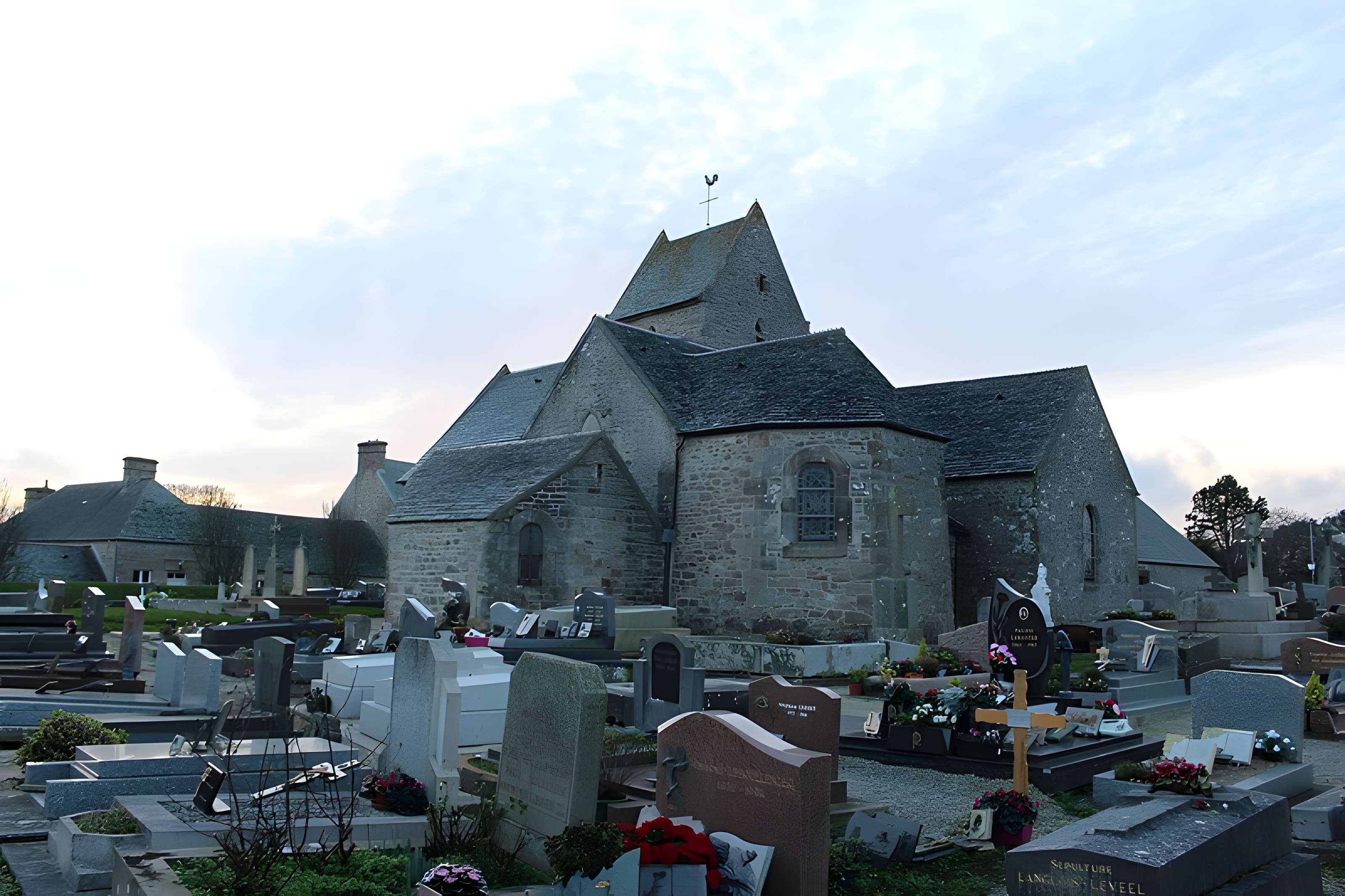 Église Sainte-Colombe de Gréville-Hague