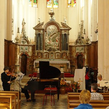 Église Sainte-Colombe de Sainte-Colombe-sur-Loing