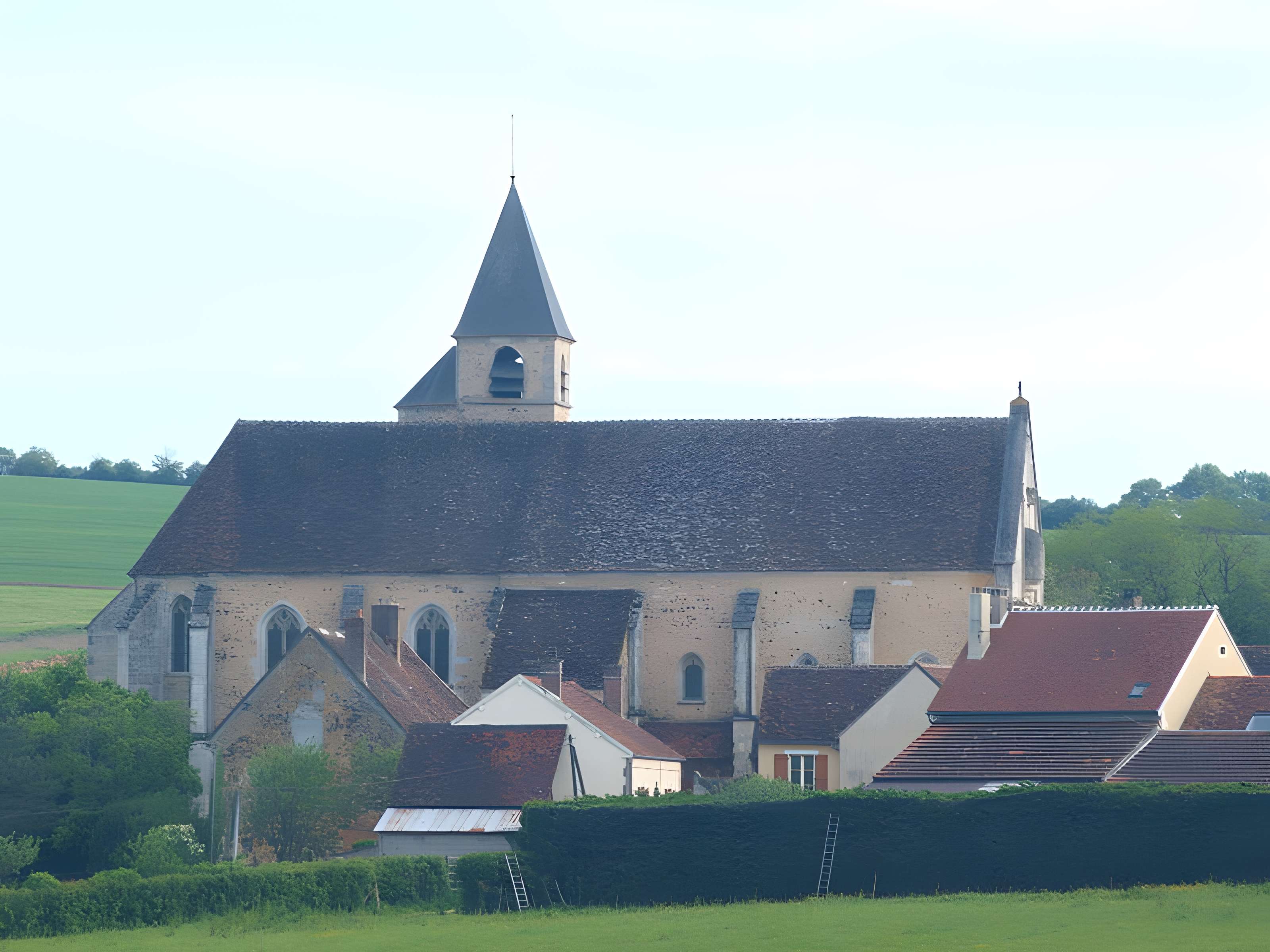 Église Sainte-Colombe de Sainte-Colombe-sur-Loing