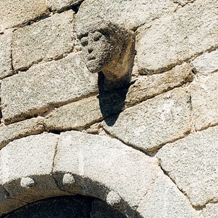 Photo de Église Sainte-Colombe de Via