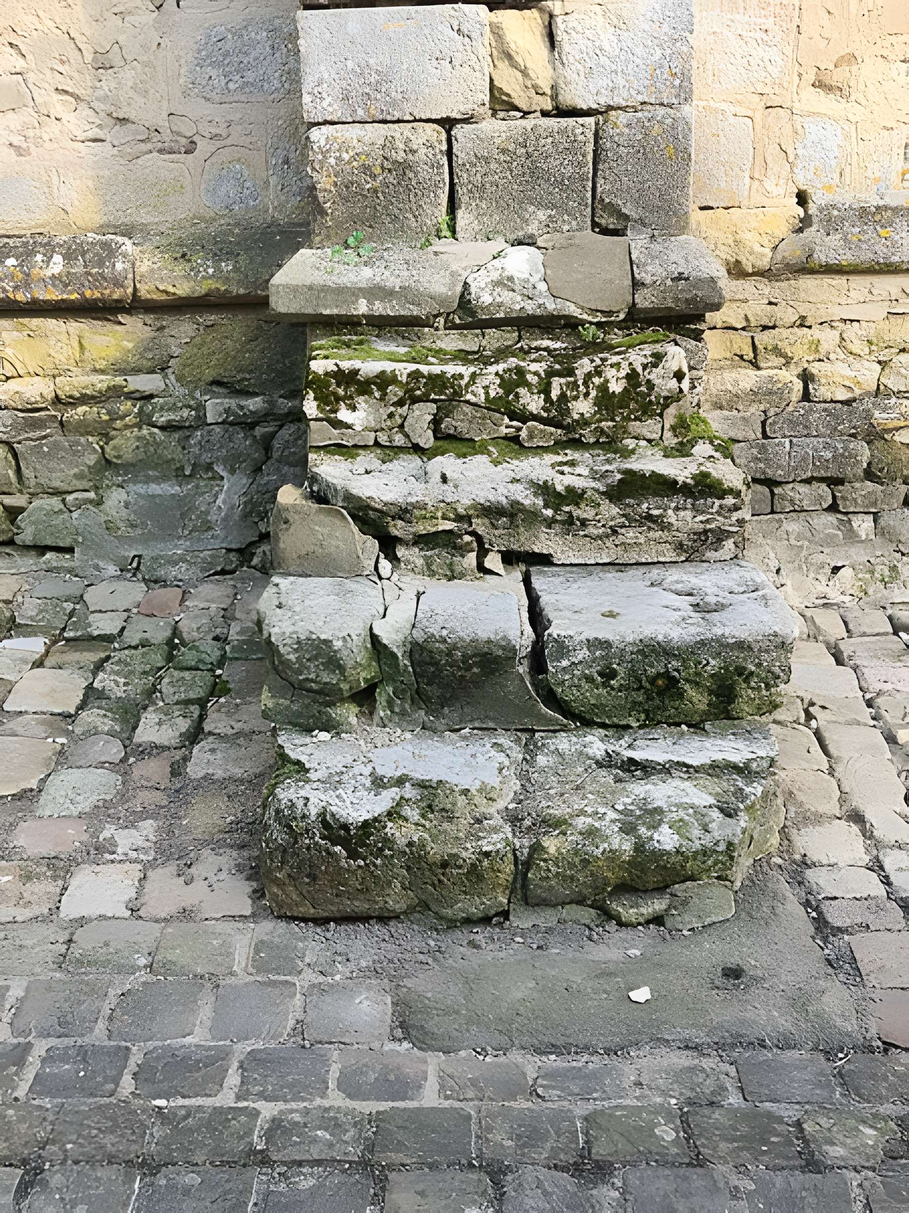 Église Sainte-Corneille-et-Saint-Cyprien de Tennie