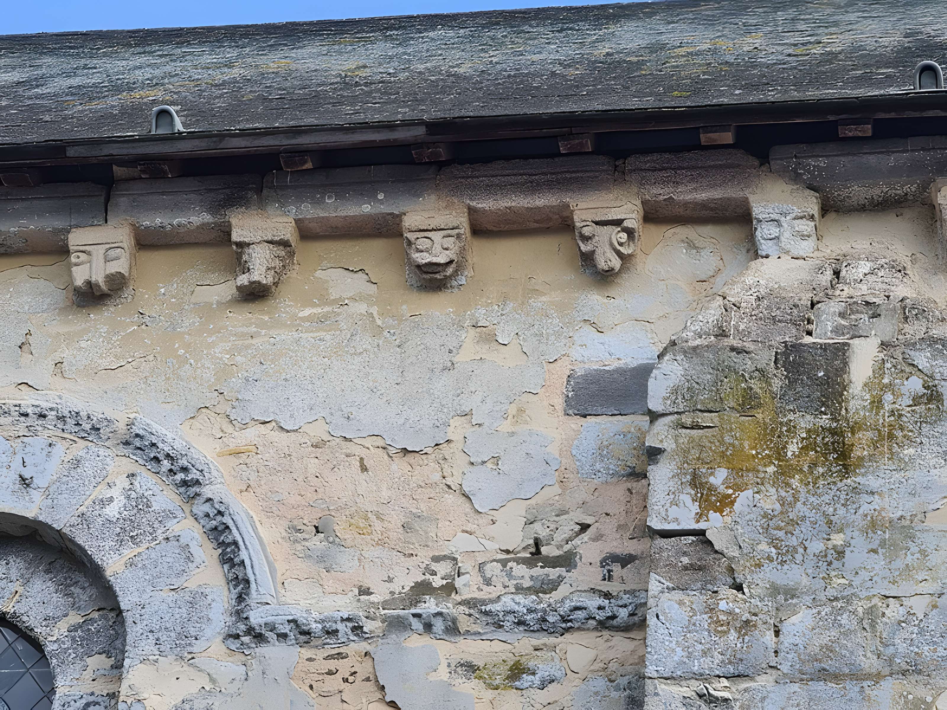 Église Sainte-Corneille-et-Saint-Cyprien de Tennie