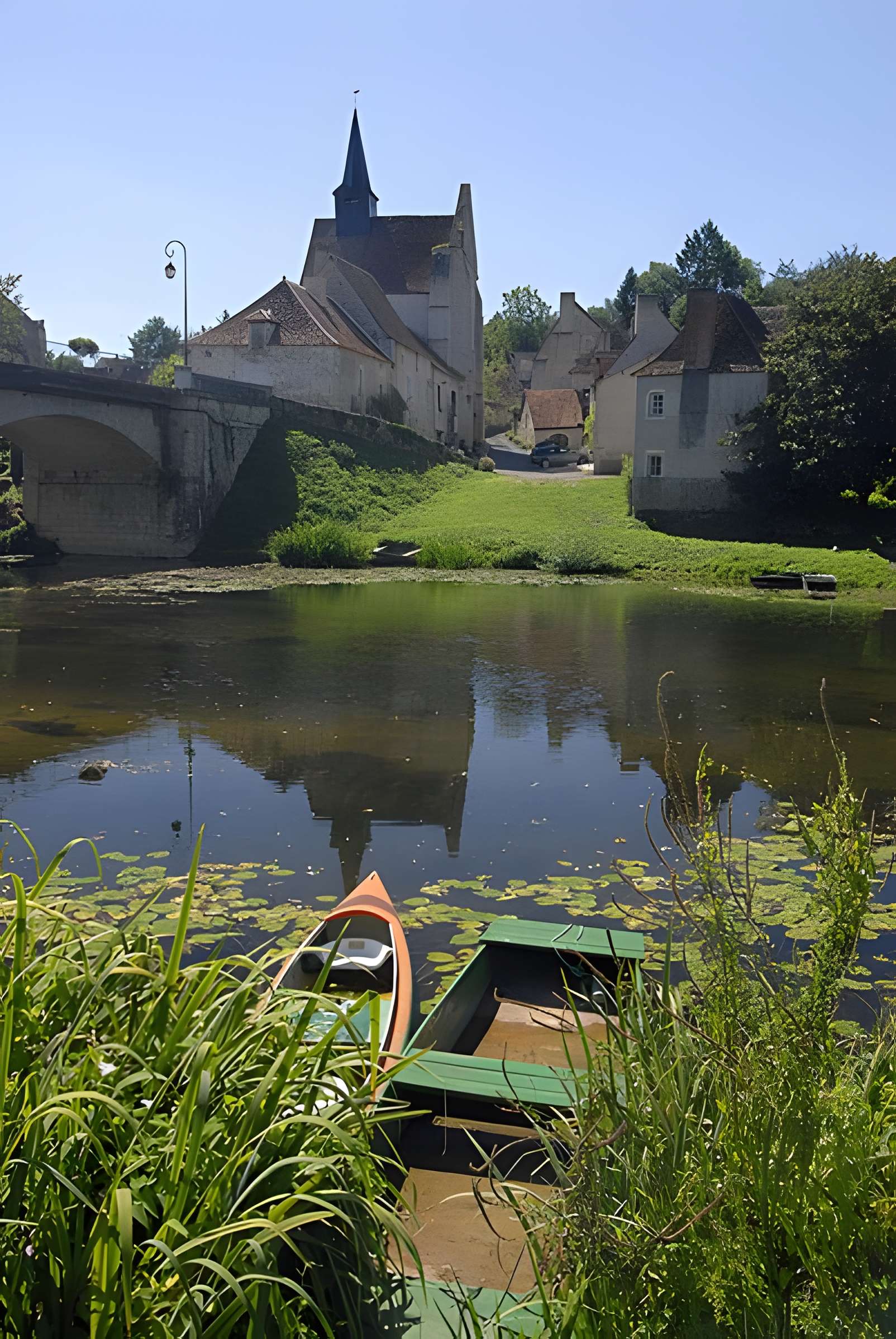 Église Sainte-Croix d'Angles-sur-l'Anglin