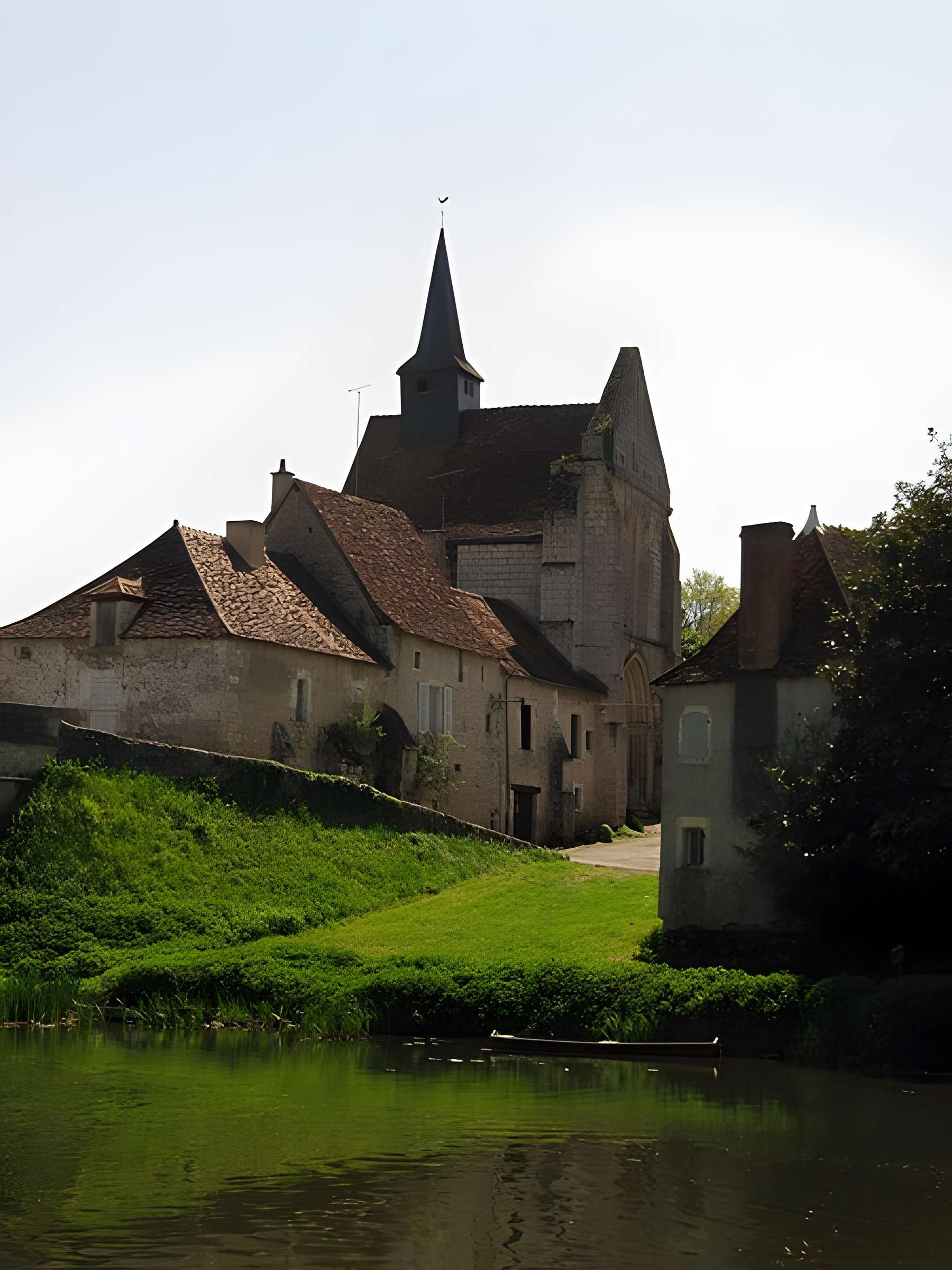 Église Sainte-Croix d'Angles-sur-l'Anglin