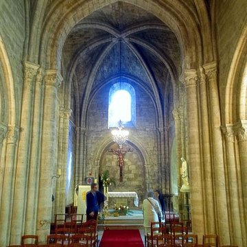 Église Sainte-Croix de Fourqueux