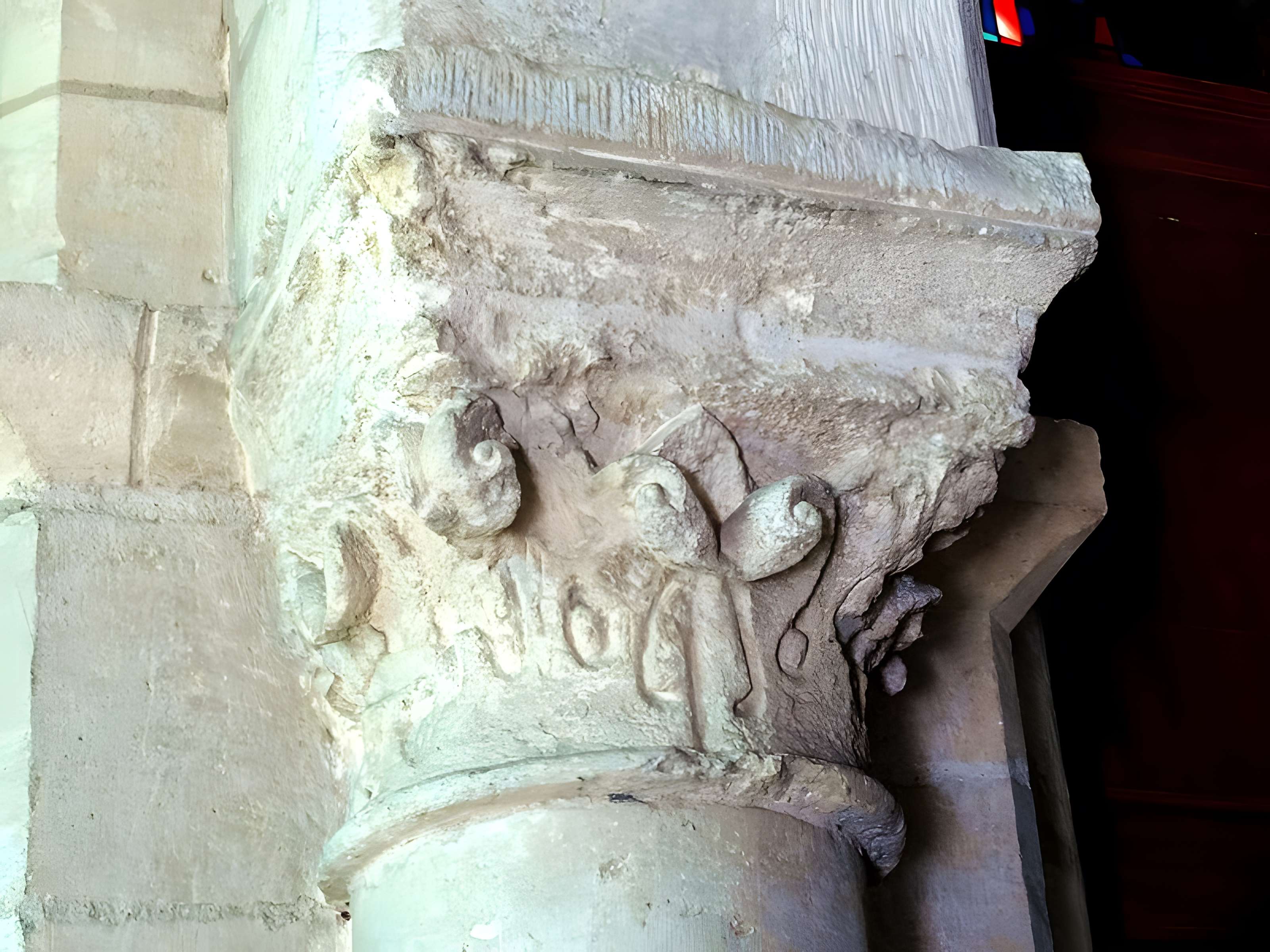 Église Sainte-Croix de Fourqueux