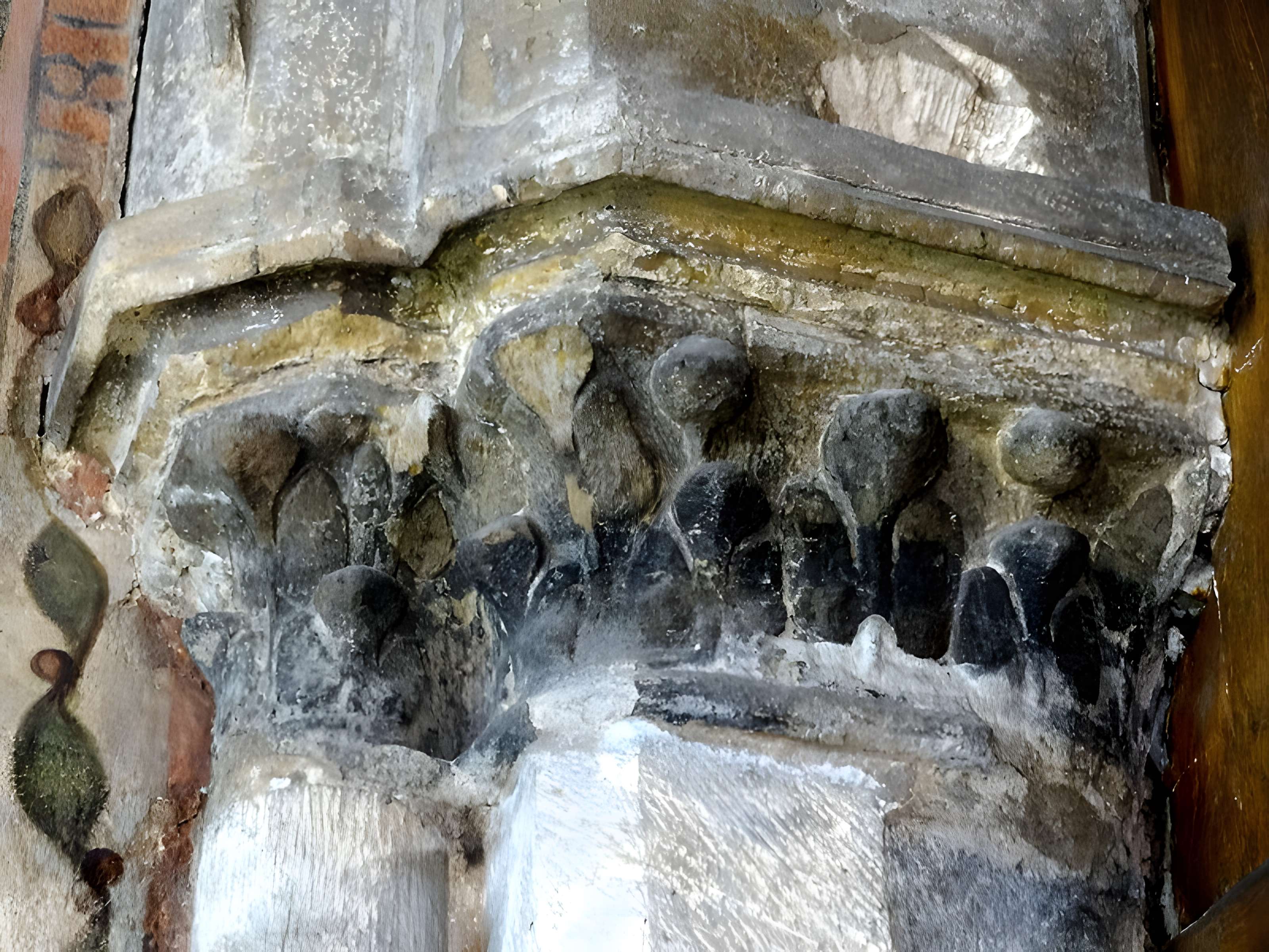 Église Sainte-Croix de Fourqueux