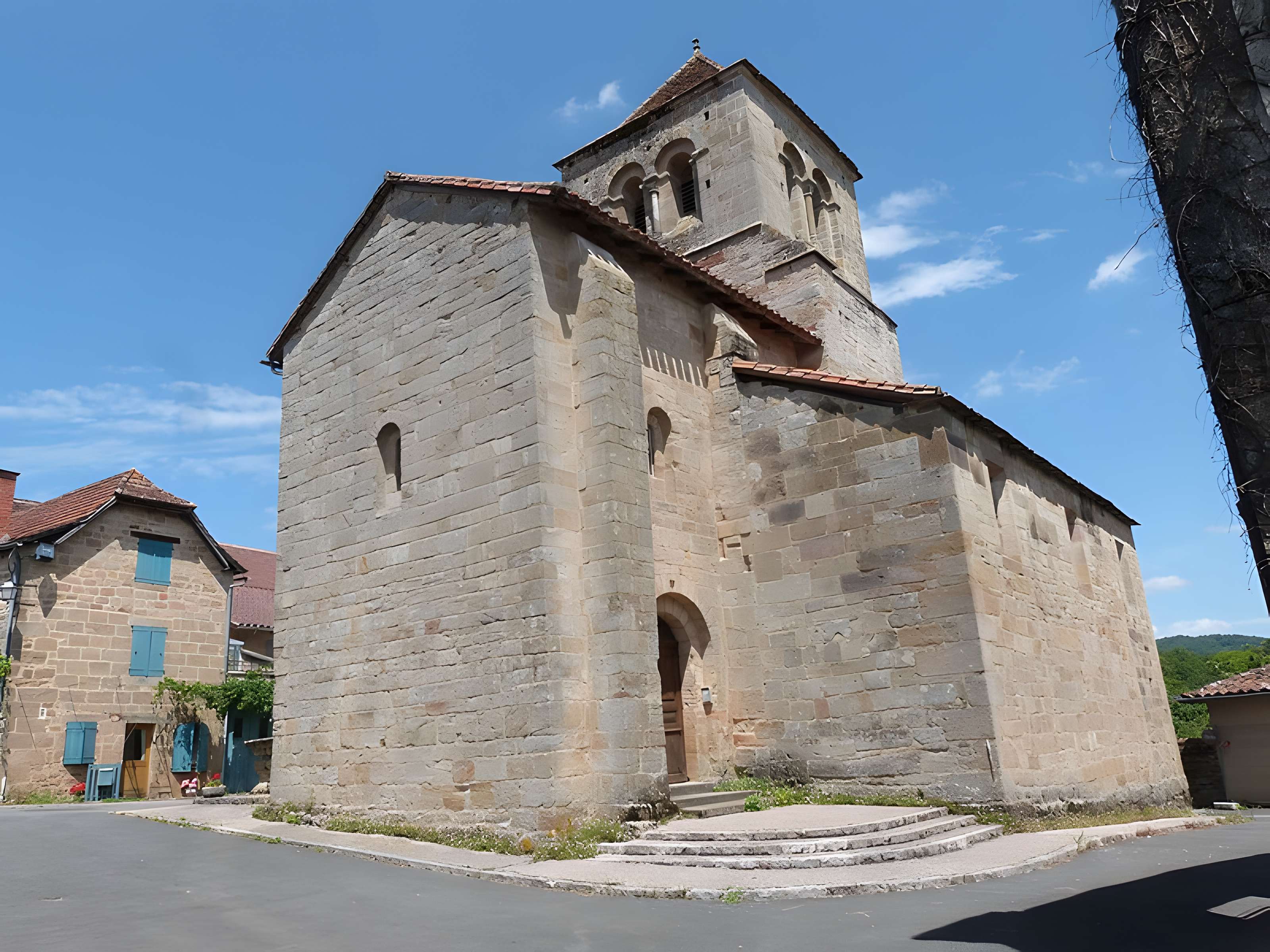 Église Sainte-Croix du Bouyssou