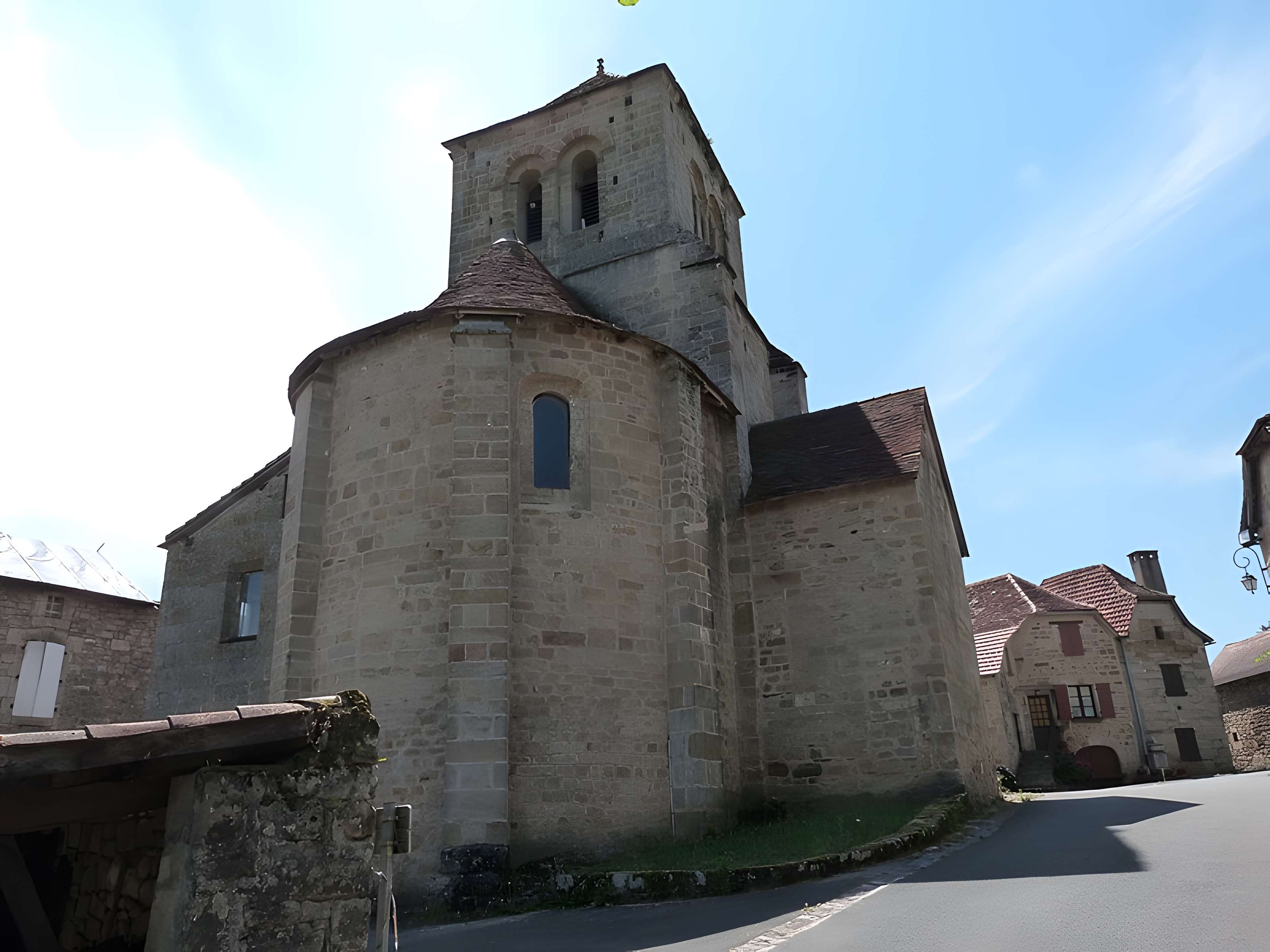 Église Sainte-Croix du Bouyssou