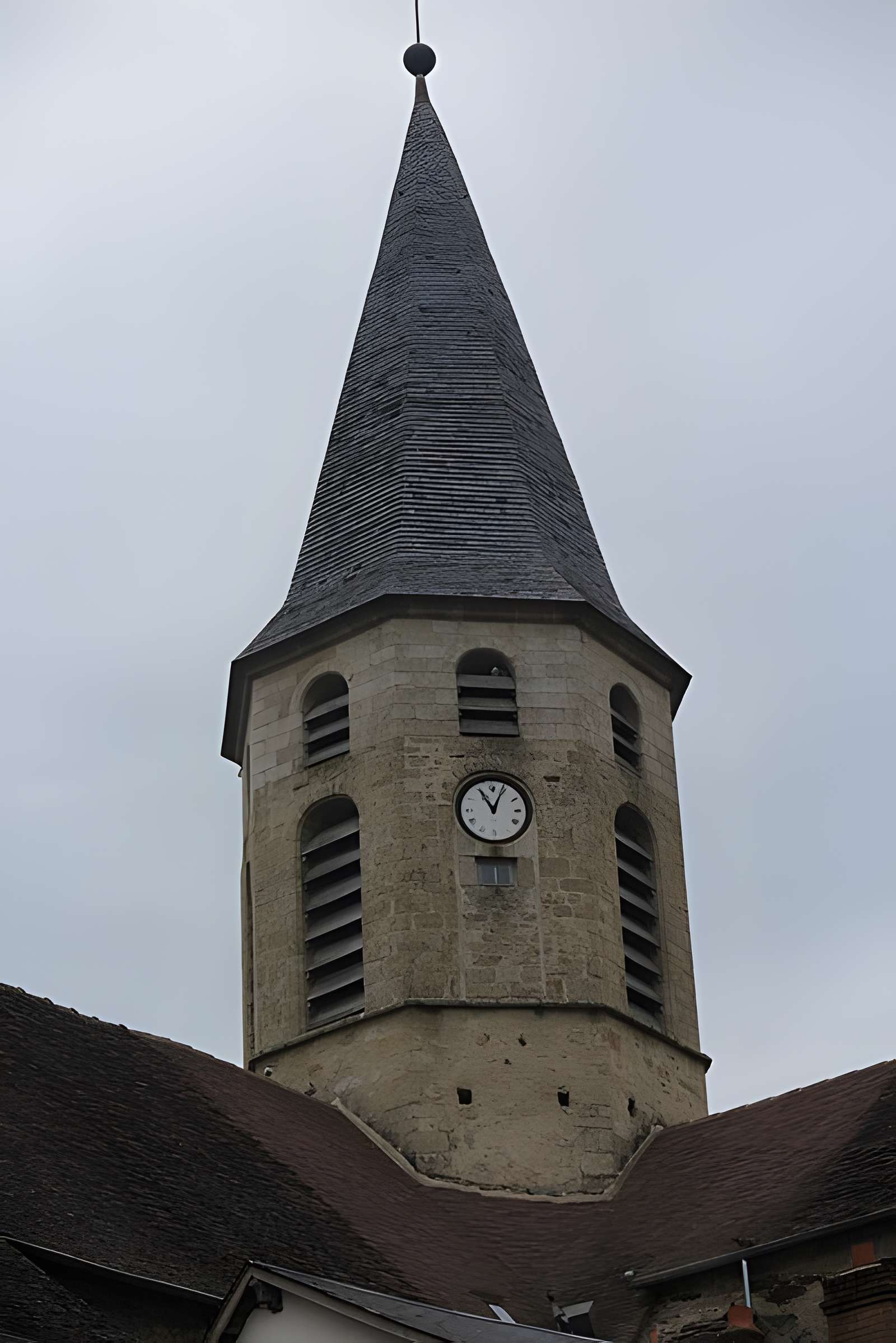 Église Sainte-Croix-Saint-Côme-et-Saint-Damien de Pierre-Buffière