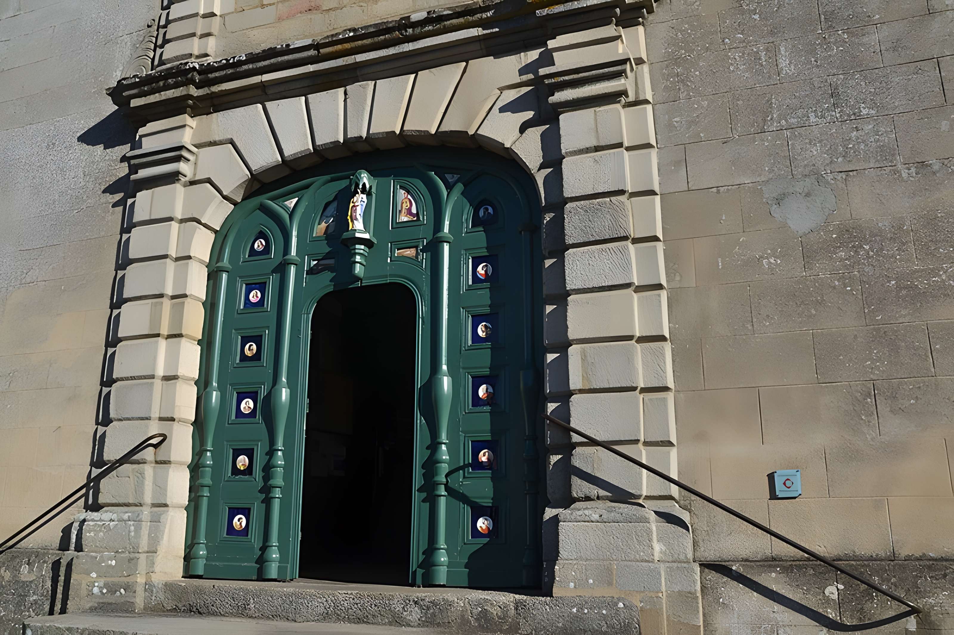 Église Sainte-Croix-Saint-Côme-et-Saint-Damien de Pierre-Buffière
