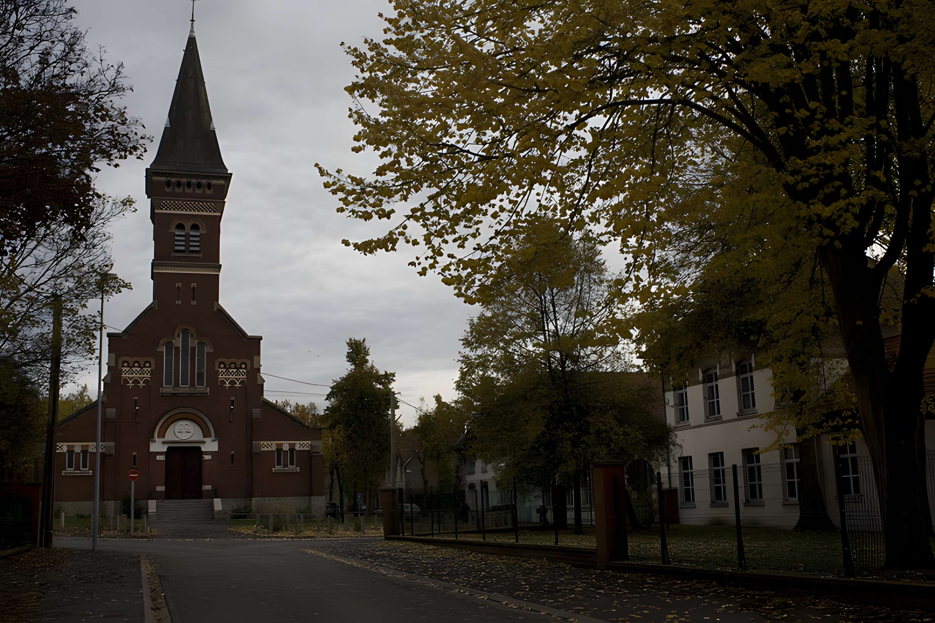 Église Saint-Édouard de la cité n° 12 des mines de Lens 
