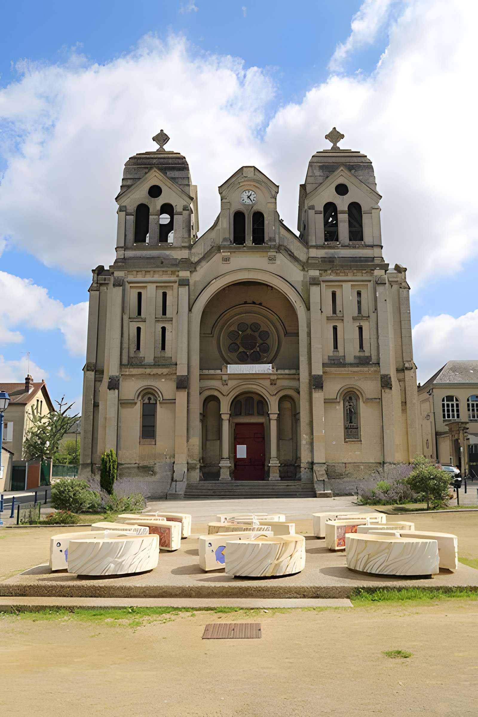 Église Sainte-Eugénie de Soissons 