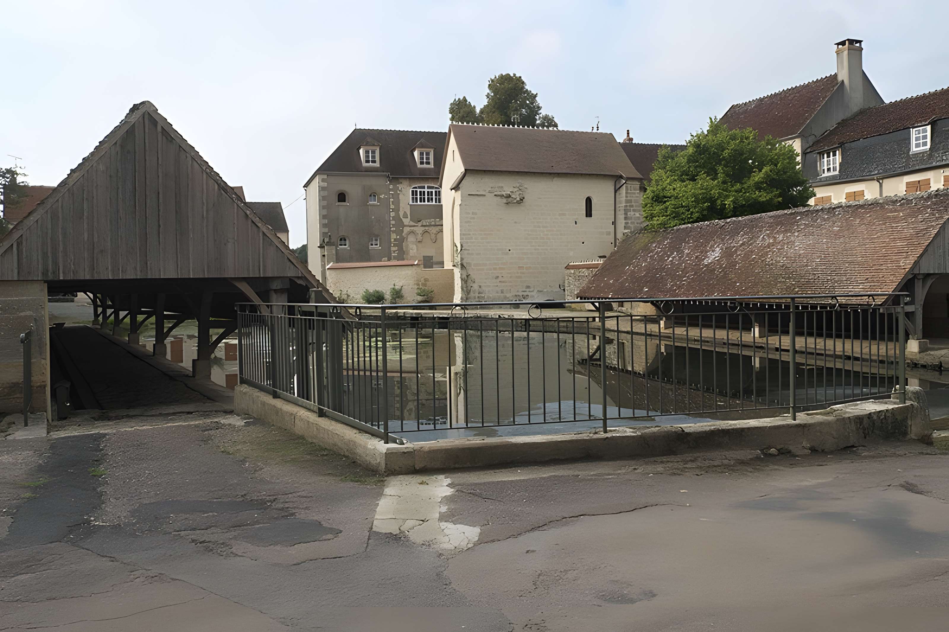 Église Sainte-Eugénie de Varzy