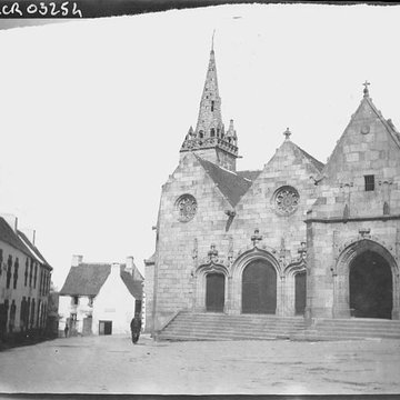 Église Saint-Efflam de Plestin-les-Grèves