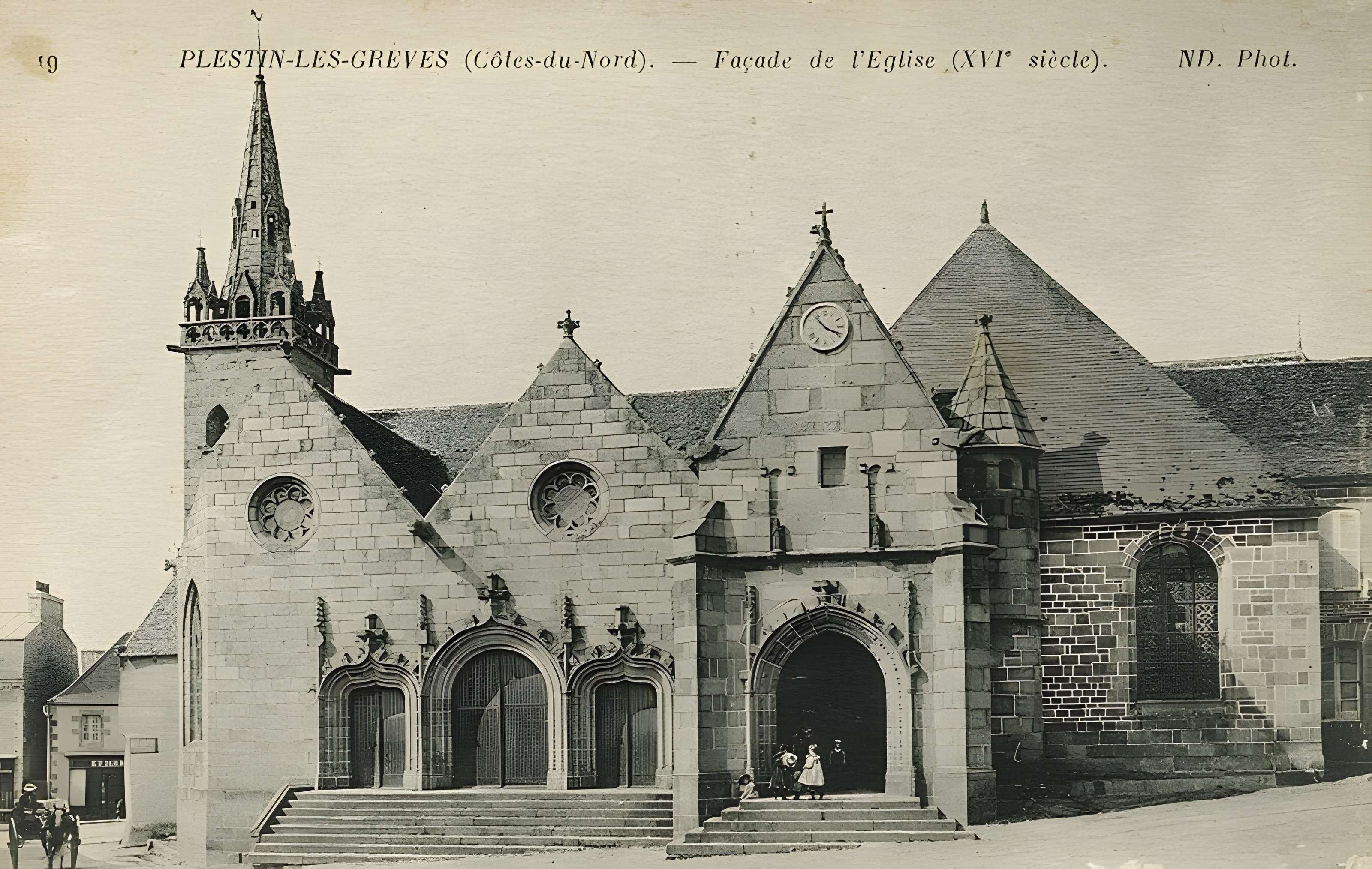 Église Saint-Efflam de Plestin-les-Grèves