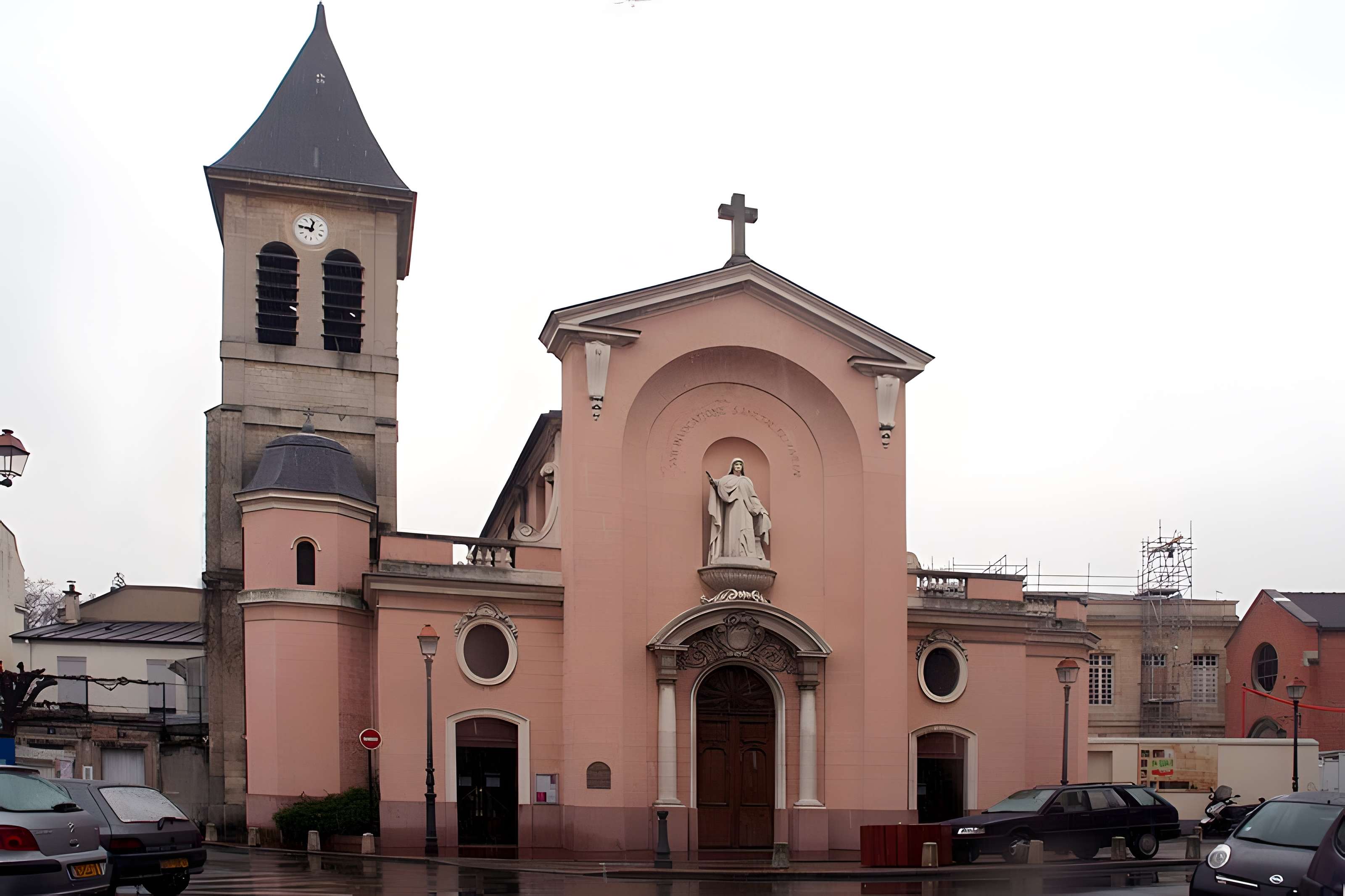 Église Sainte-Geneviève d'Asnières-sur-Seine 