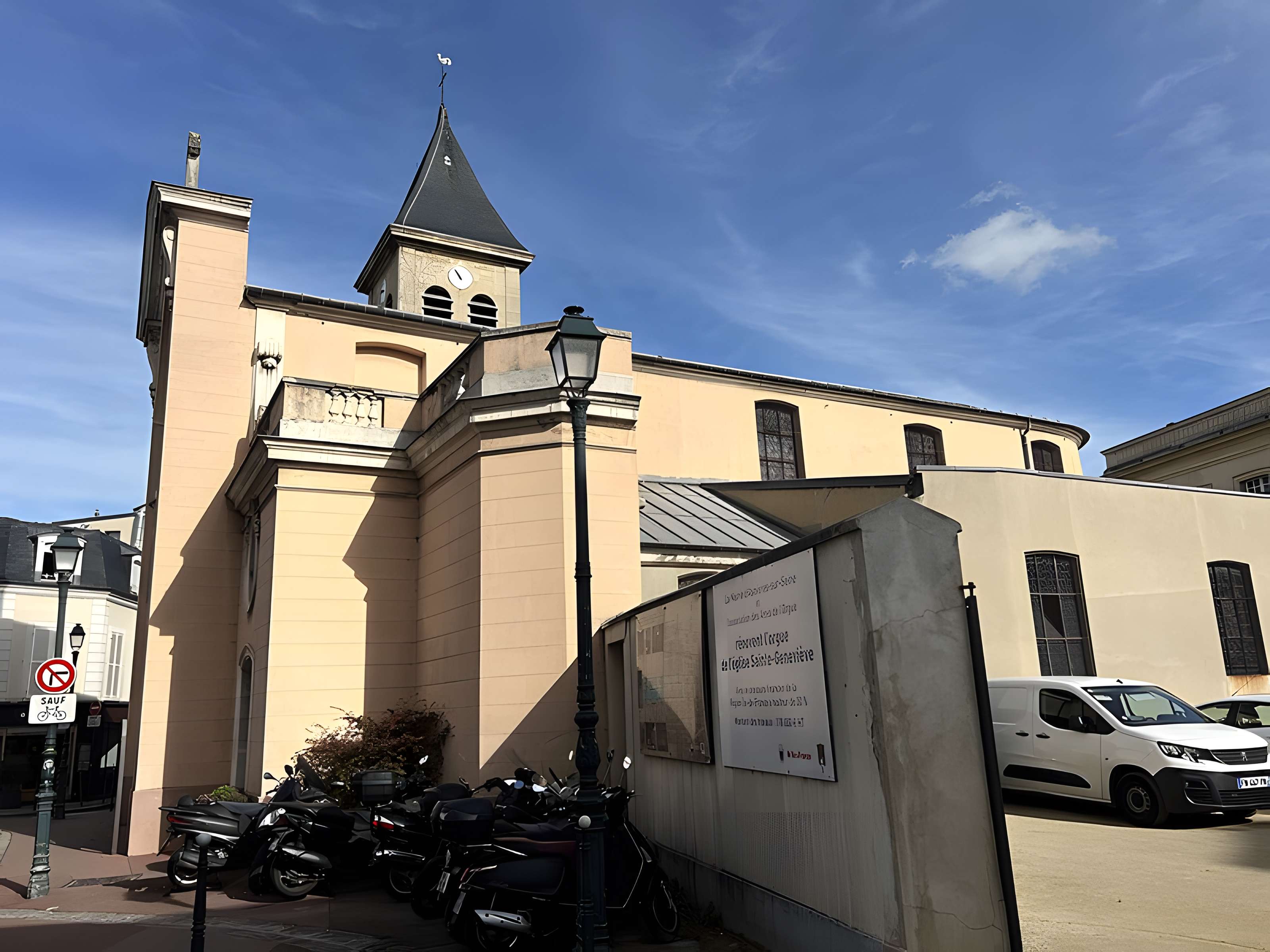 Église Sainte-Geneviève d'Asnières-sur-Seine
