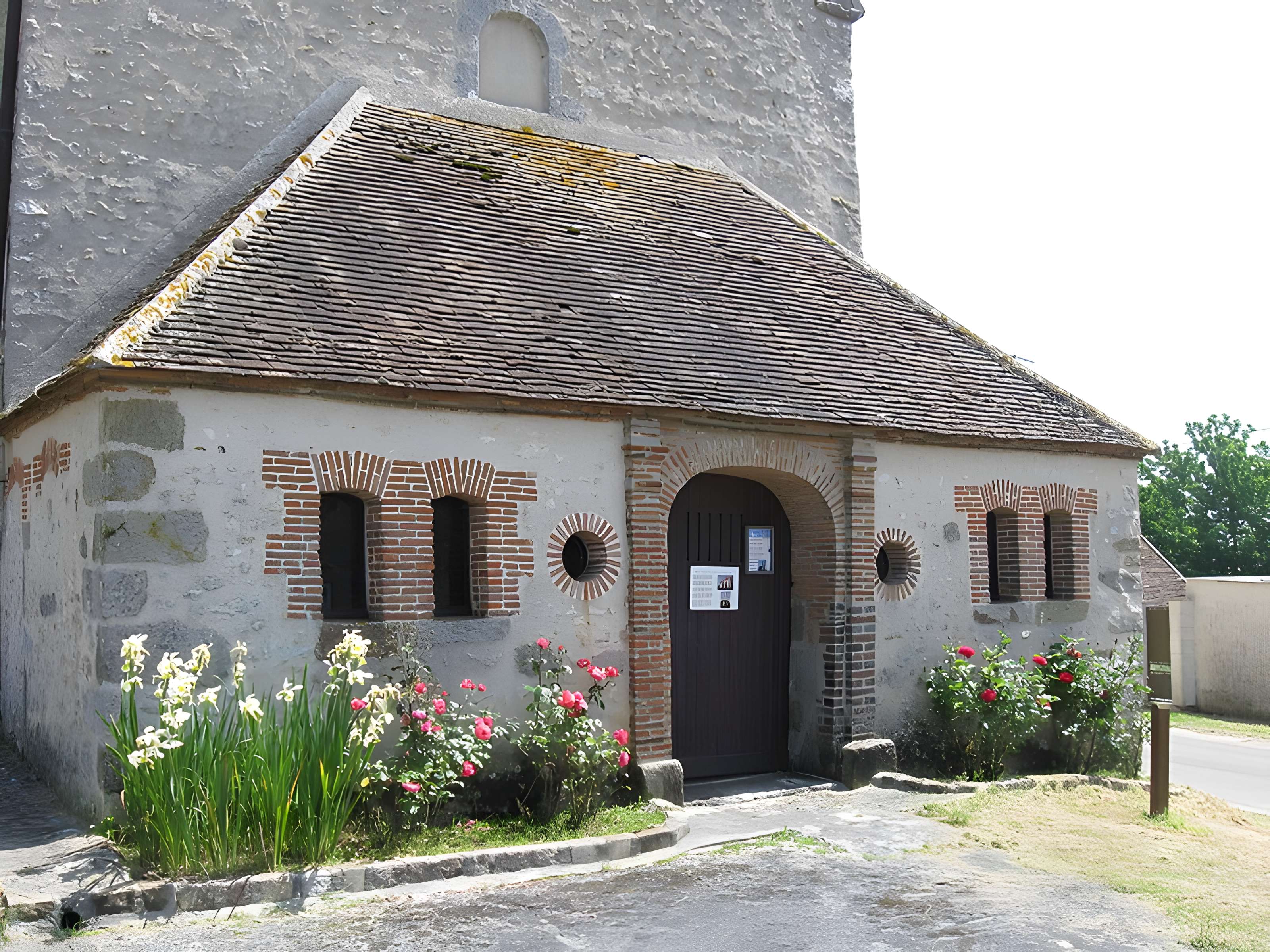 Église Sainte-Geneviève de Cucharmoy
