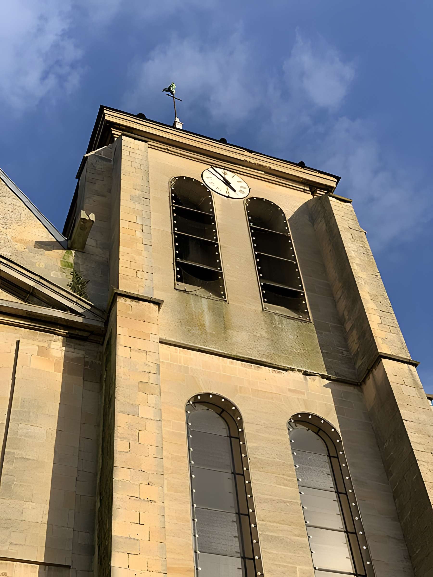 Église Sainte-Geneviève de Gouvieux