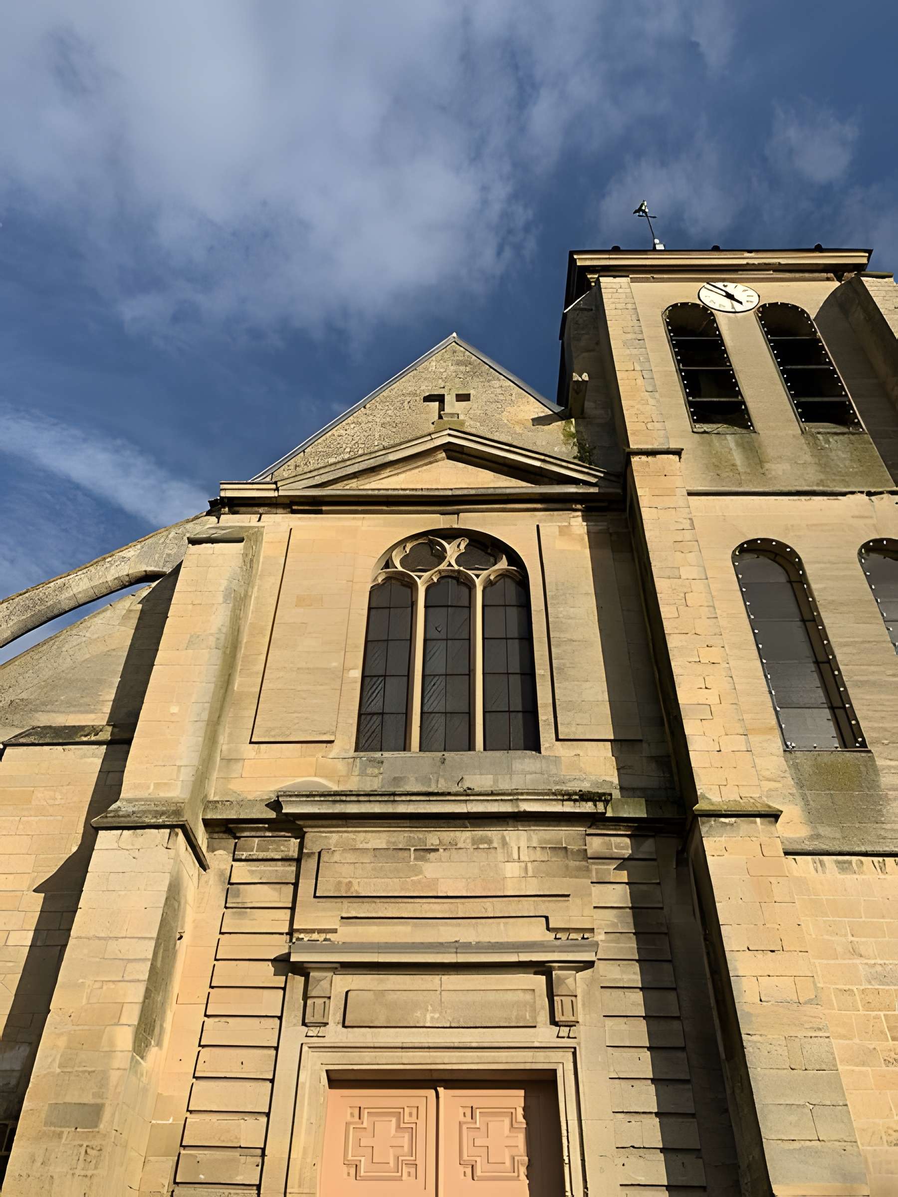 Église Sainte-Geneviève de Gouvieux
