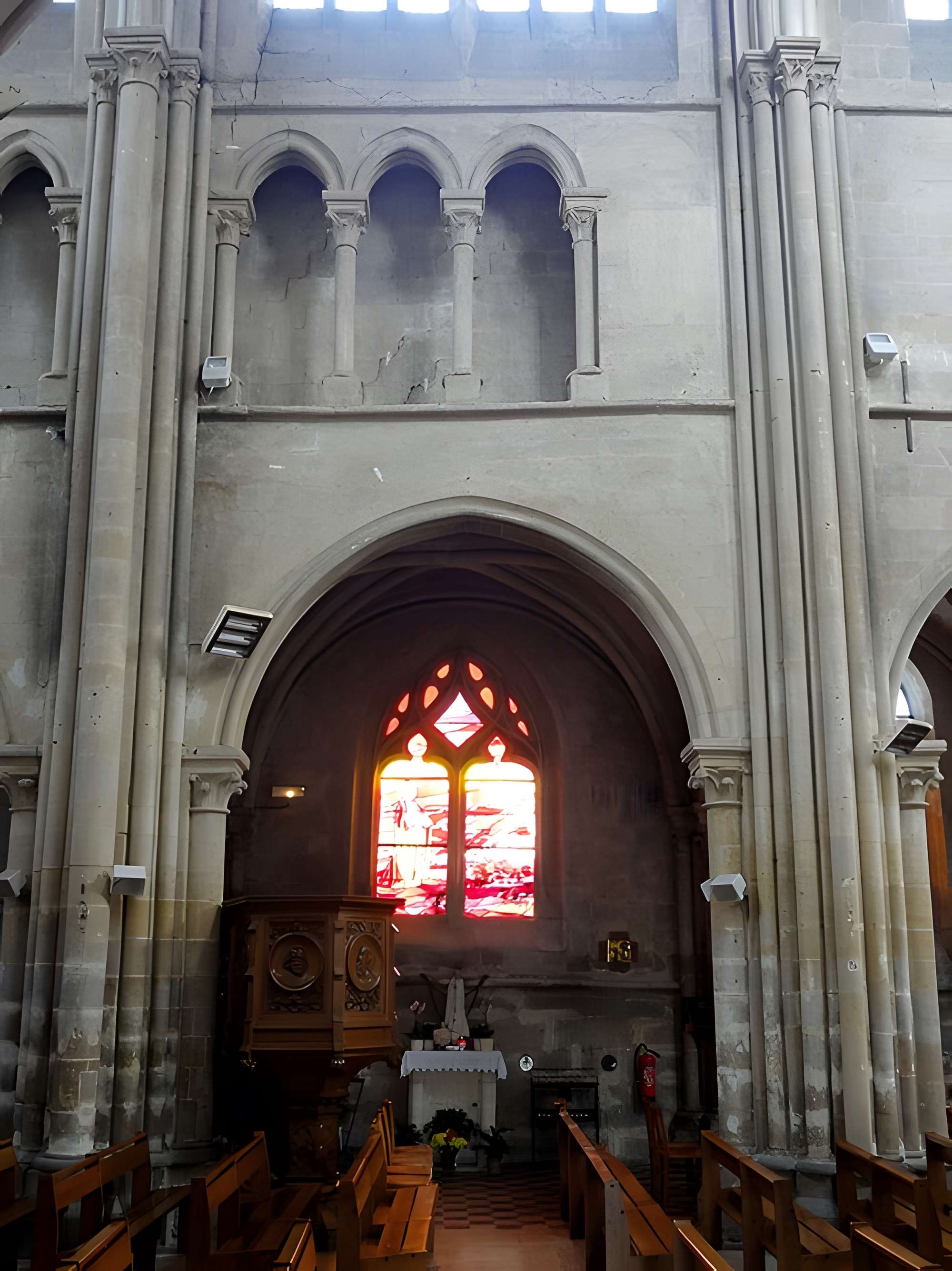 Église Sainte-Geneviève de Gouvieux