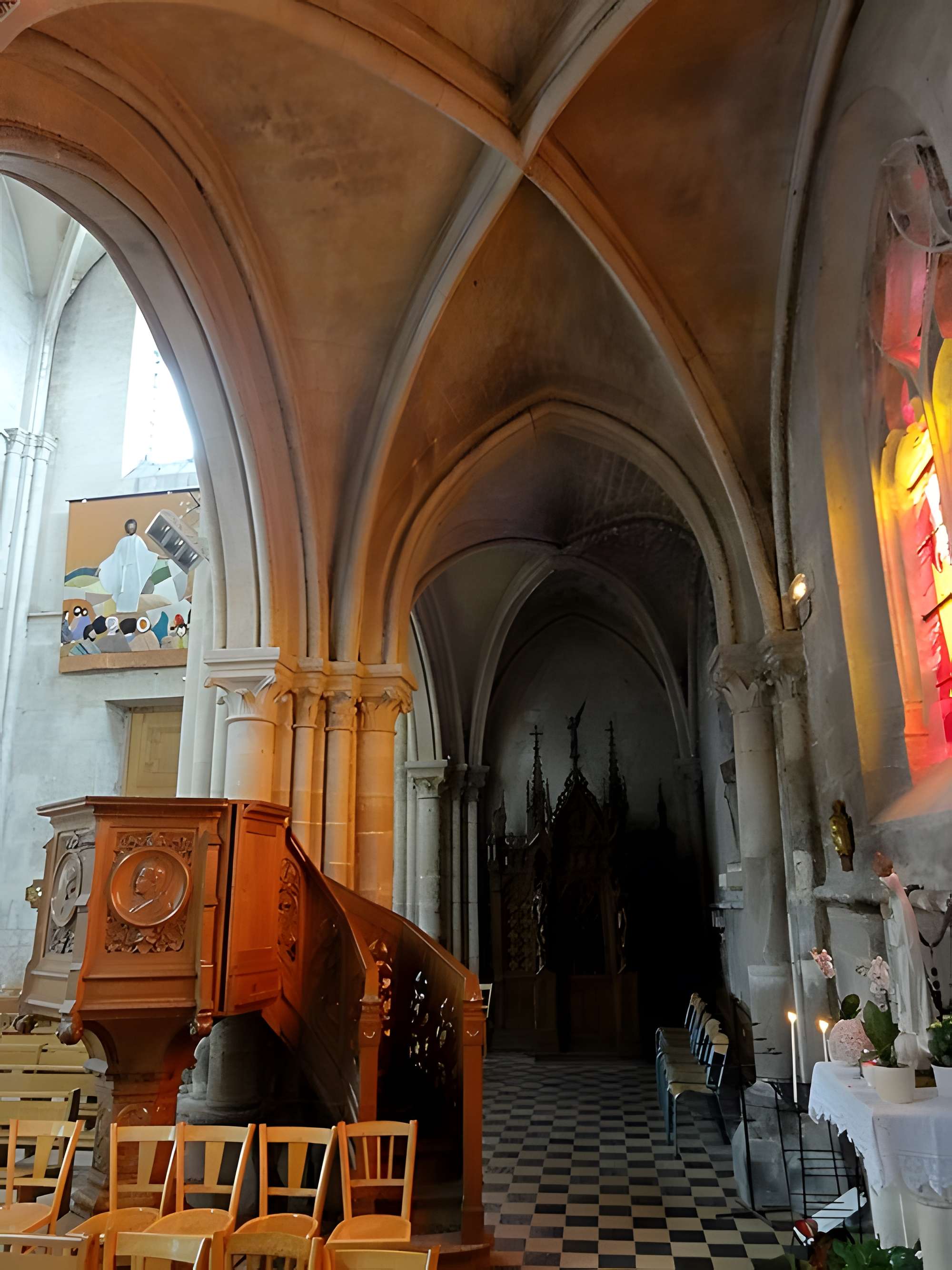 Église Sainte-Geneviève de Gouvieux