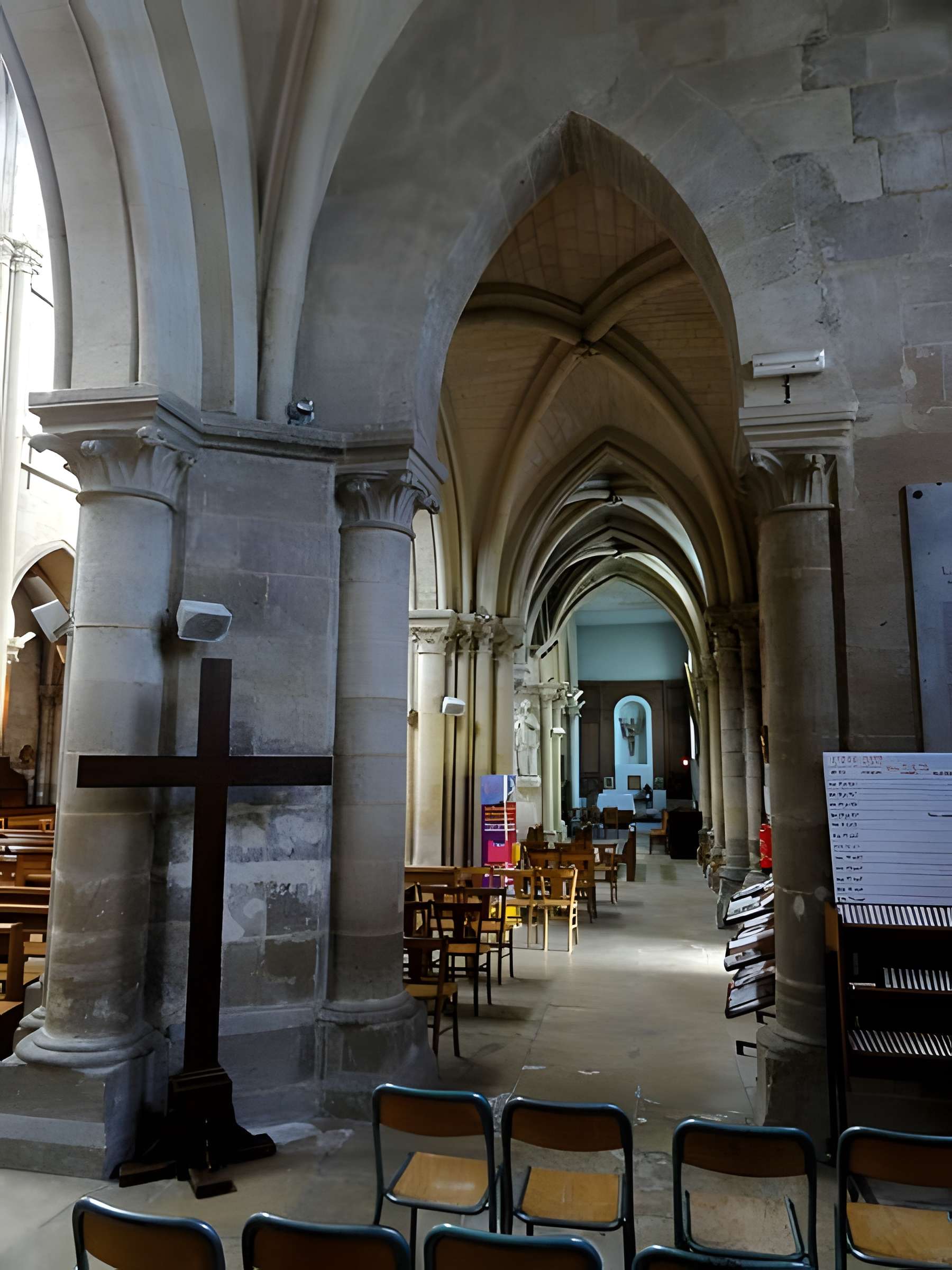 Église Sainte-Geneviève de Gouvieux