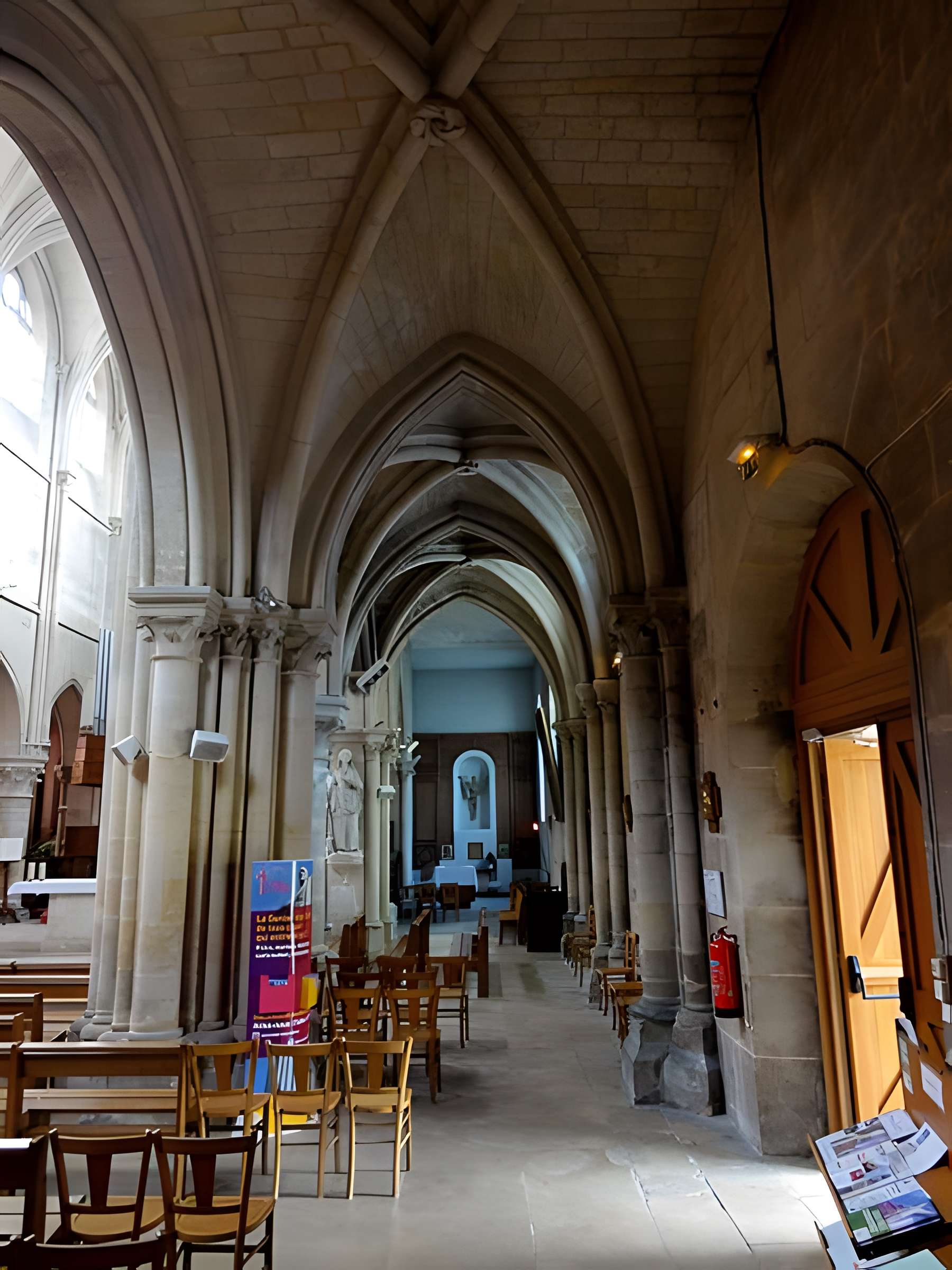 Église Sainte-Geneviève de Gouvieux