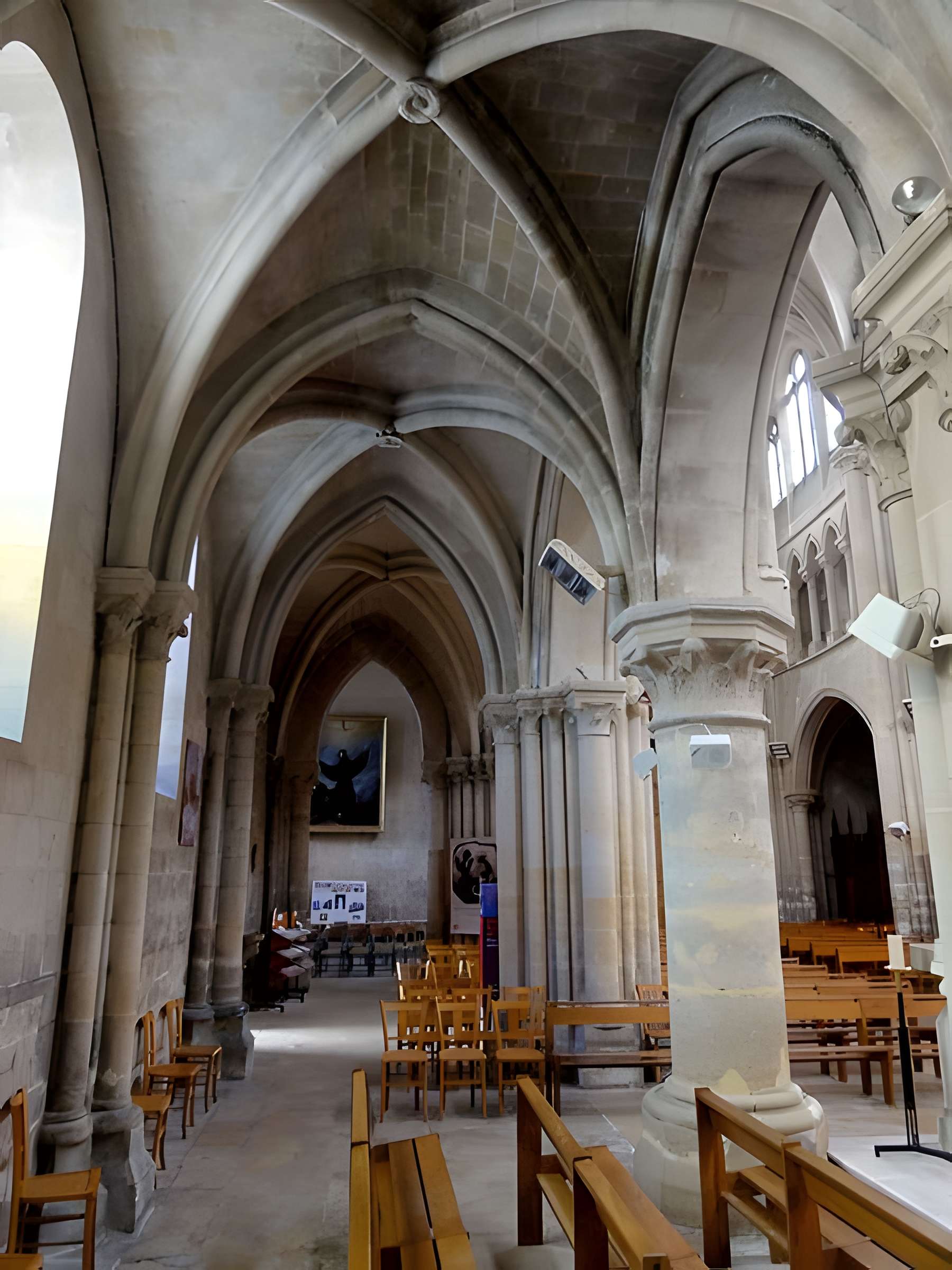Église Sainte-Geneviève de Gouvieux