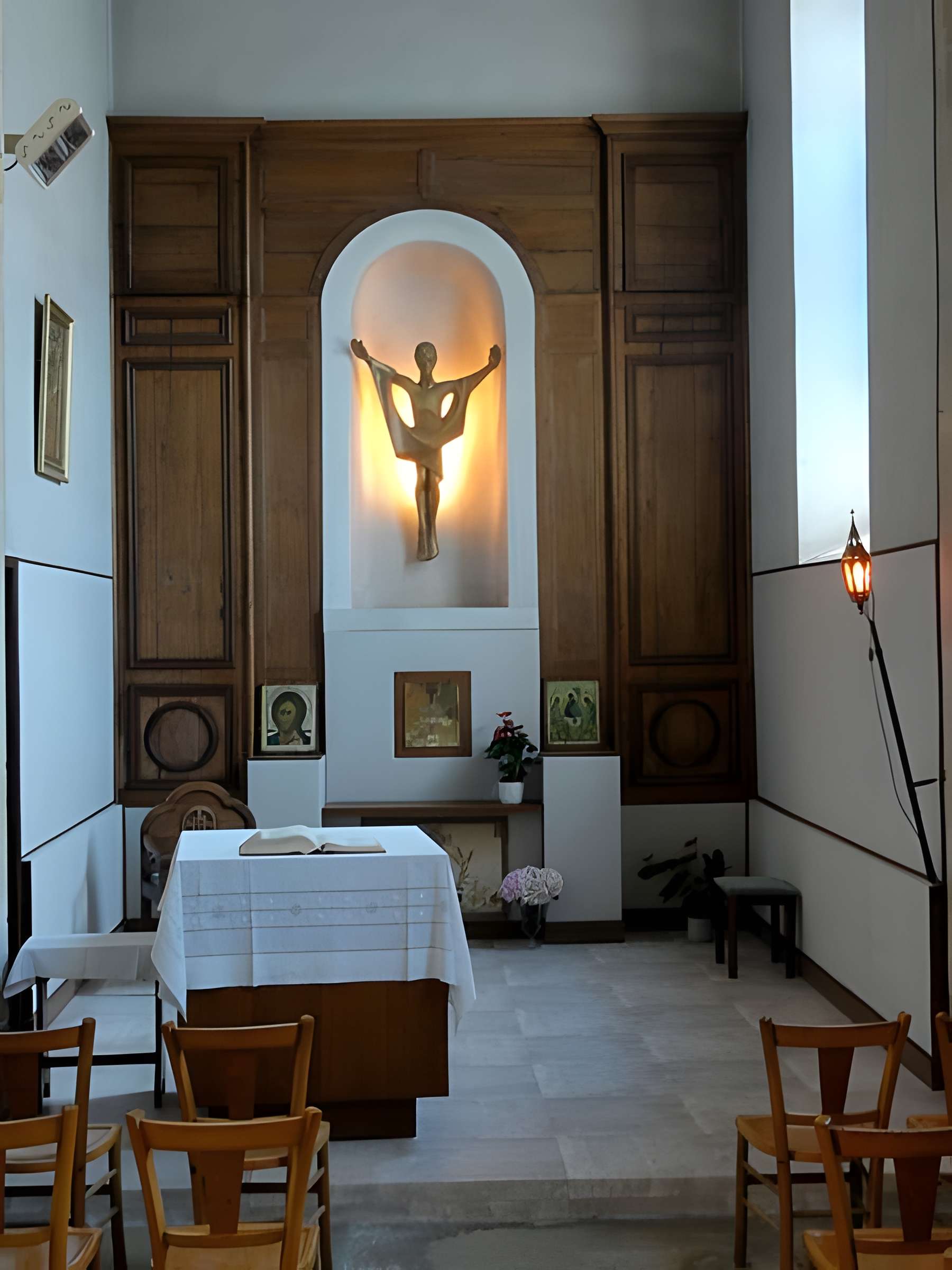 Église Sainte-Geneviève de Gouvieux