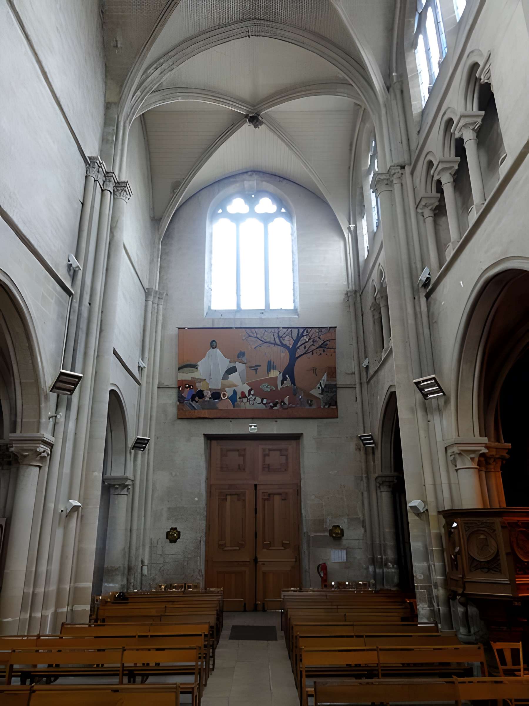 Église Sainte-Geneviève de Gouvieux