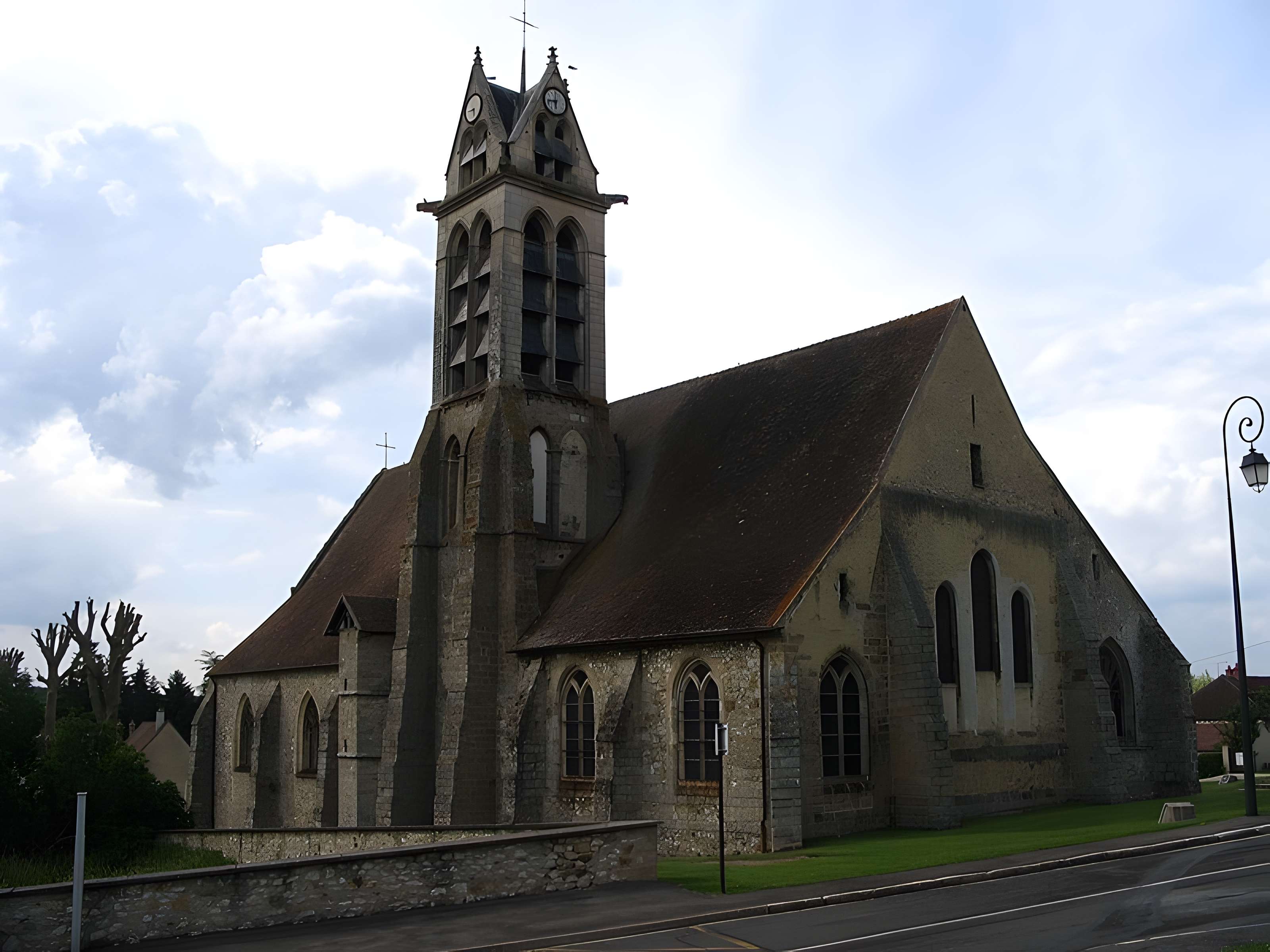 Église Sainte-Geneviève de Héricy